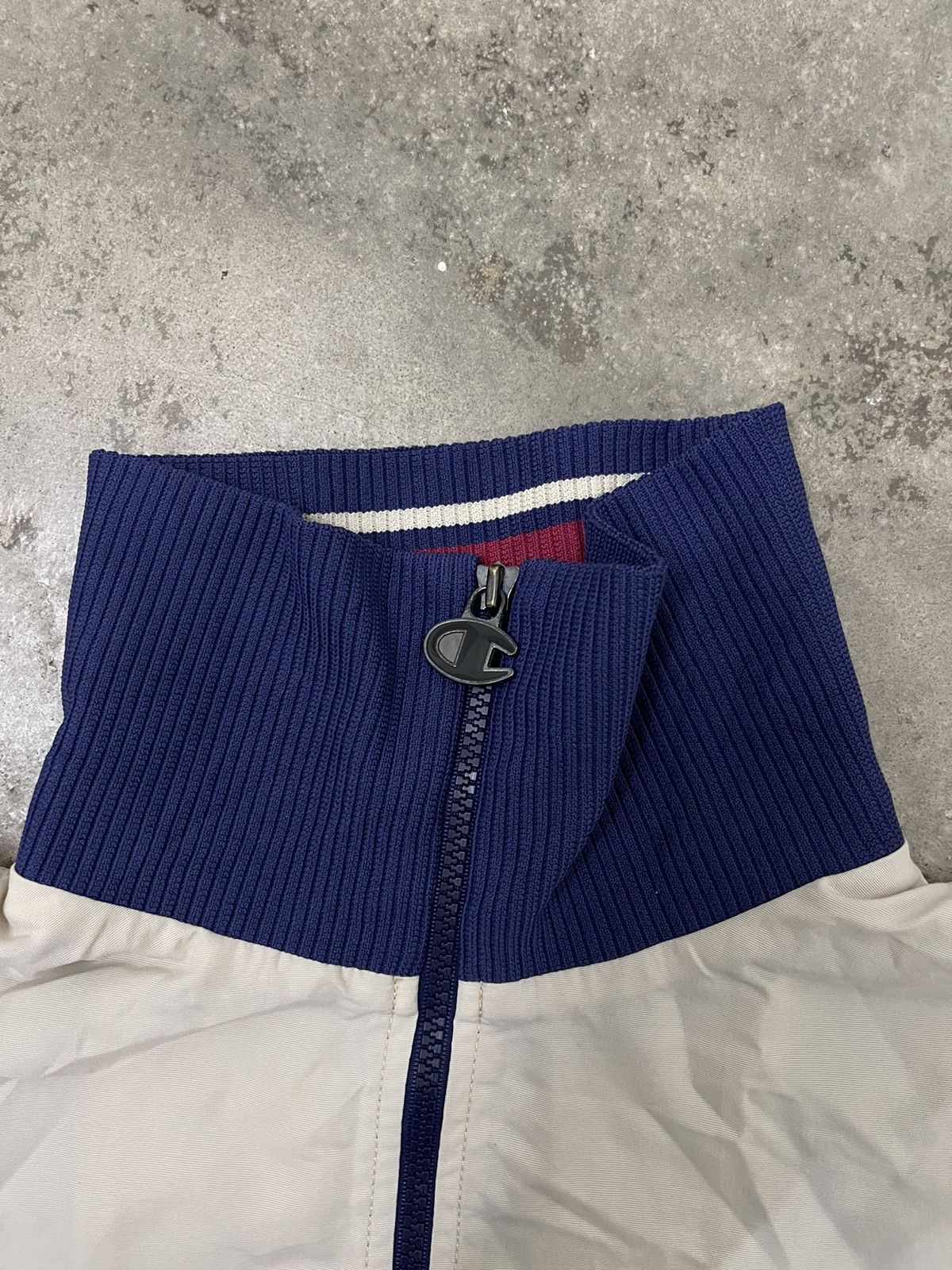 Champion Vintage Champion Light Jacket Full Zip Size US L / EU 52-54 / 3 - 4 Thumbnail