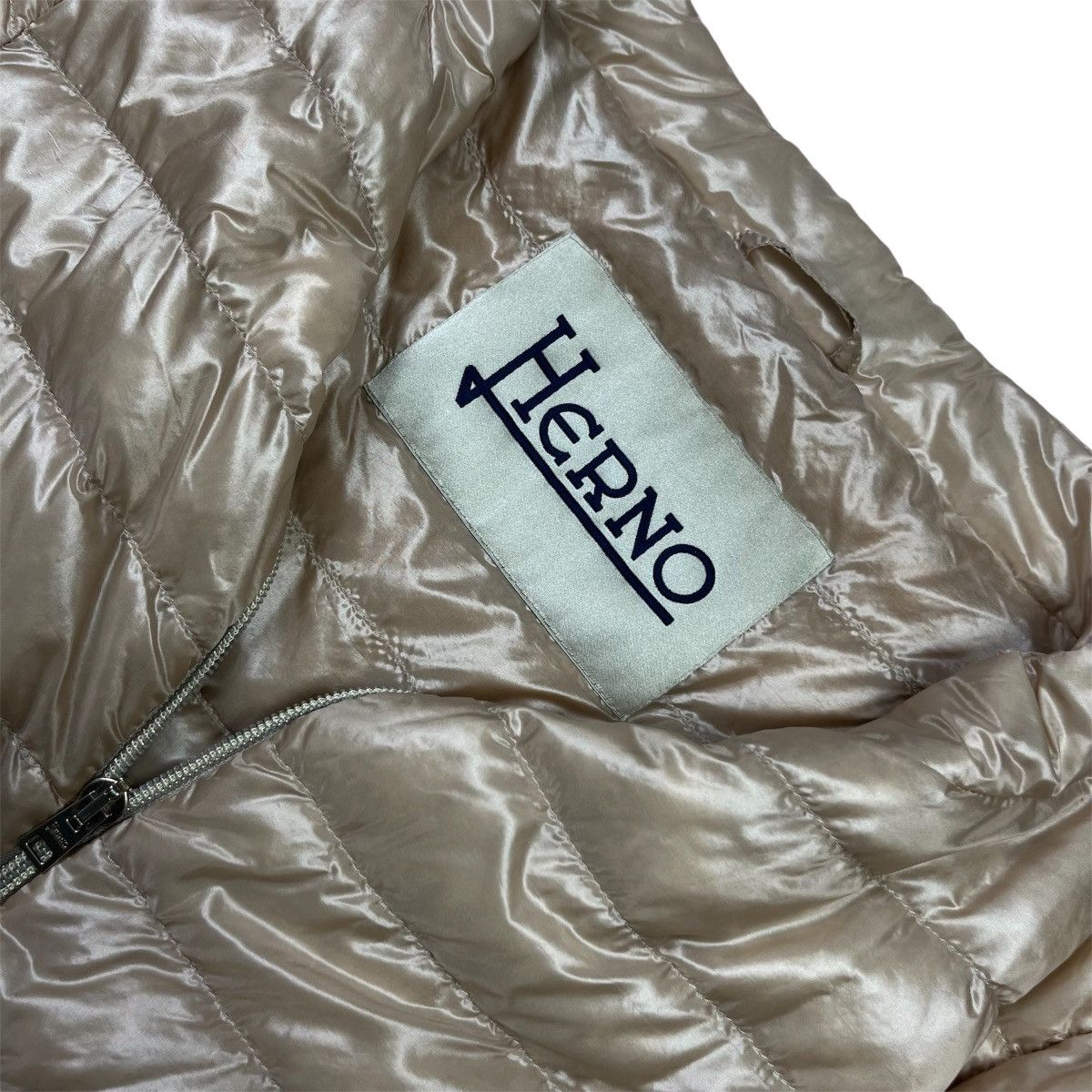 Herno × Vintage Herno Vintage Luxury Puffer Jacket Light Beige Size L / US 10 / IT 46 - 4 Thumbnail