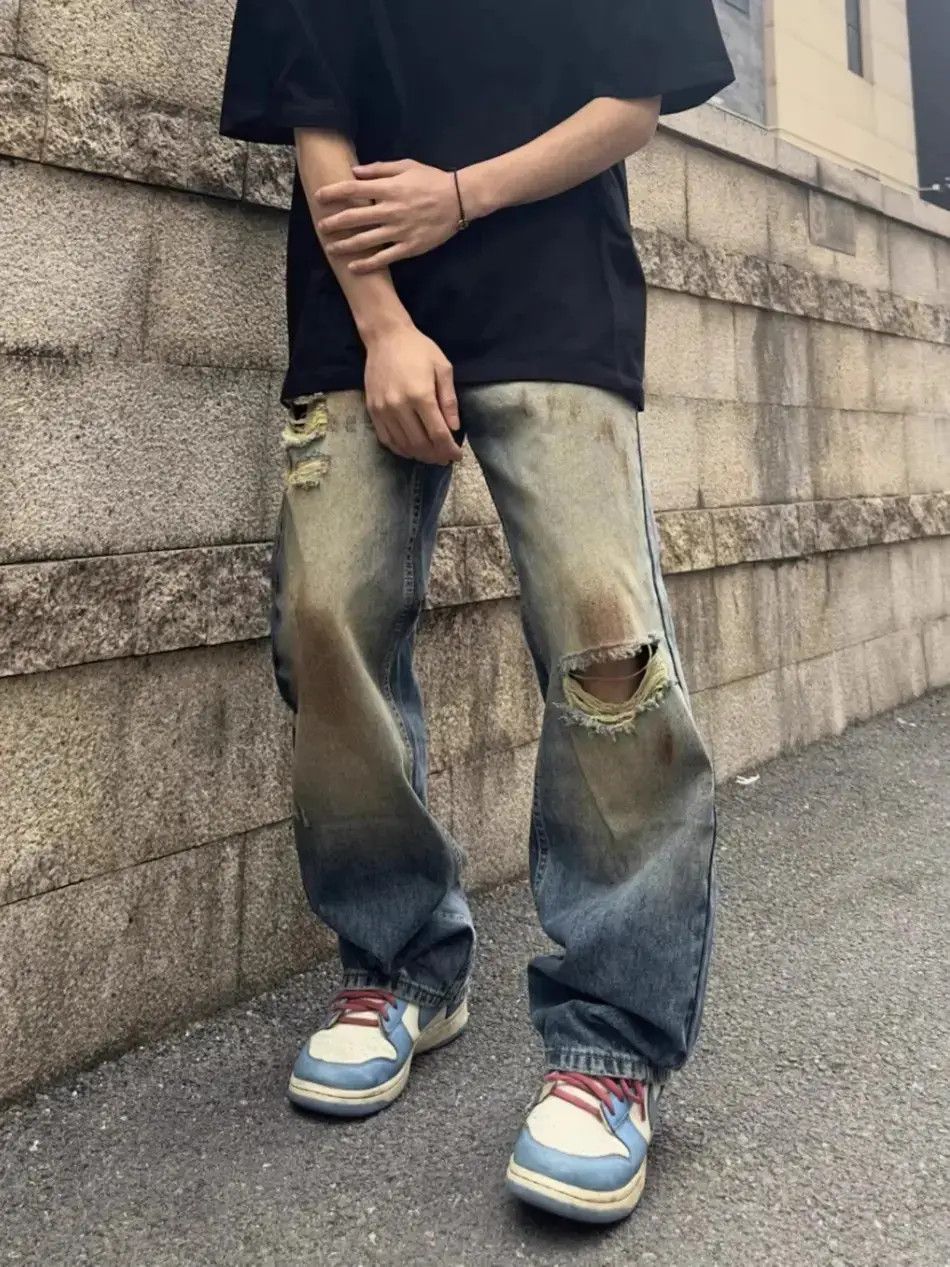 Japanese Brand Retro loose fitting straight leg distressed jeans Size US 32 / EU 48 - 6 Thumbnail