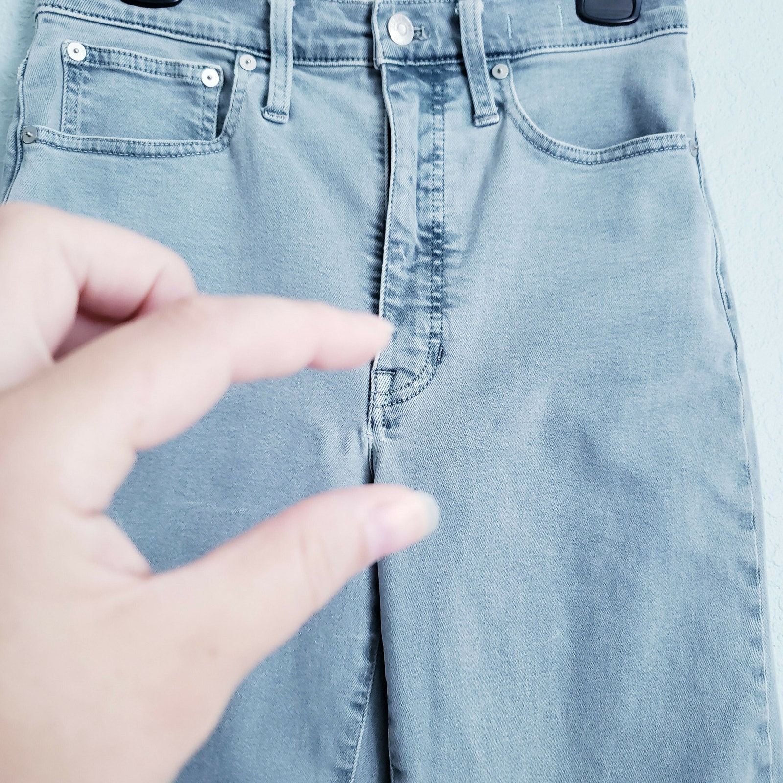 Madewell Madewell Light Wash Balloon High Rise Cropped Jeans Sz 27 Size 27" / US 4 / IT 40 - 9 Thumbnail