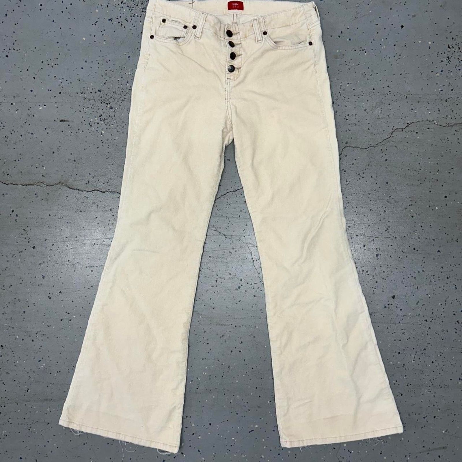 Mossimo Y2K Cream corduroy mossimo flare pants Size 34" / US 12 / IT 48 - 1 Thumbnail