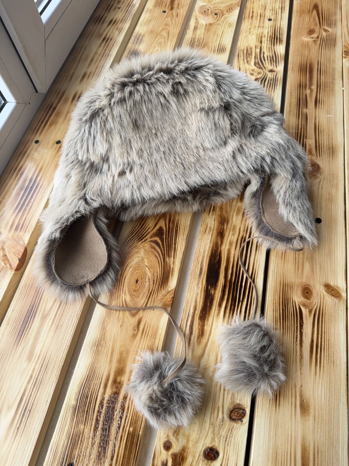 Le Grande Bleu (L.G.B.) Vintage Y2K Fuzzy Fur Ushanka Hat if six was nine LGB Style Size ONE SIZE - 11 Thumbnail