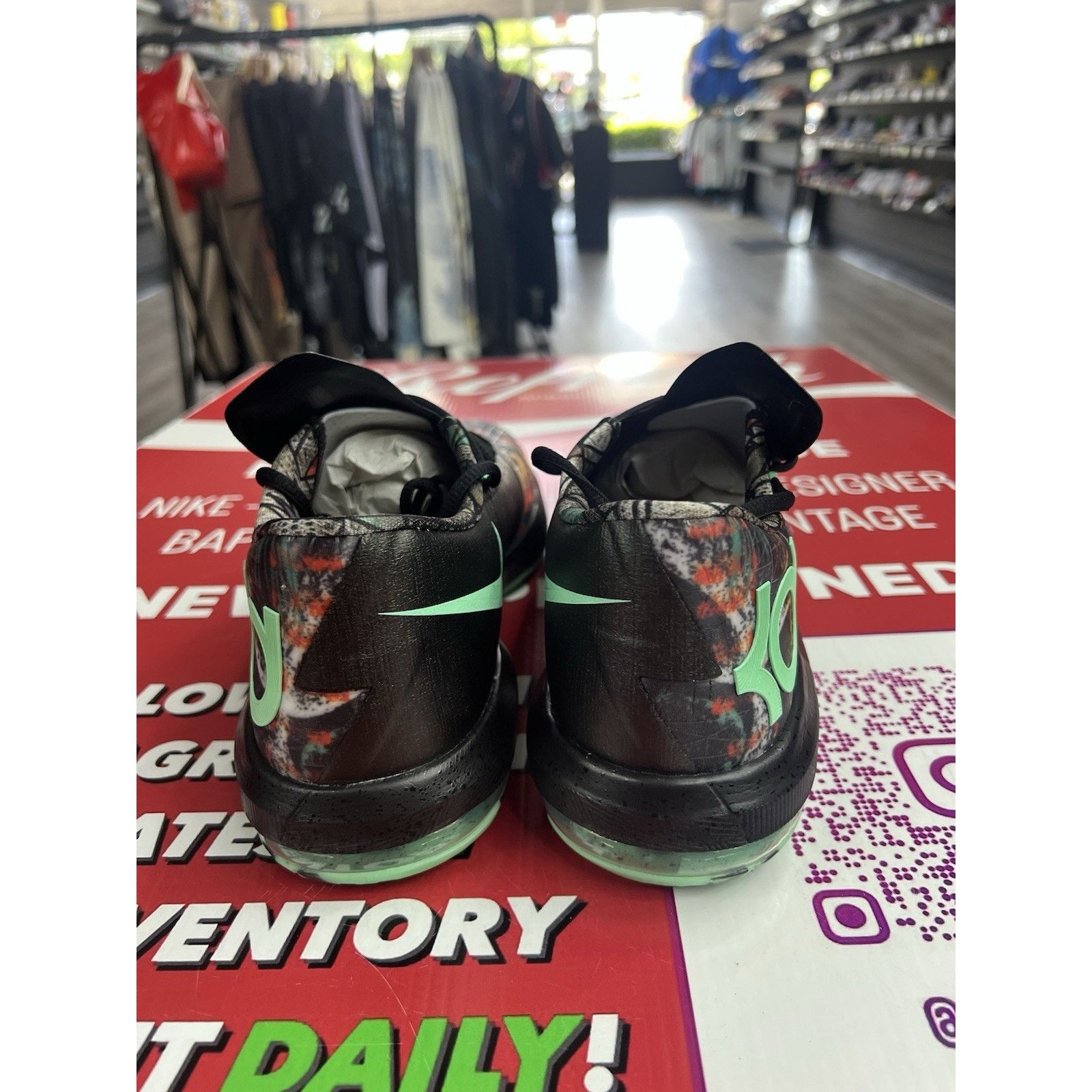Nike Nike KD 6 Illusion (2026) Size 10 (FQ8356-900) Size US 10 / EU 43 - 5 Thumbnail