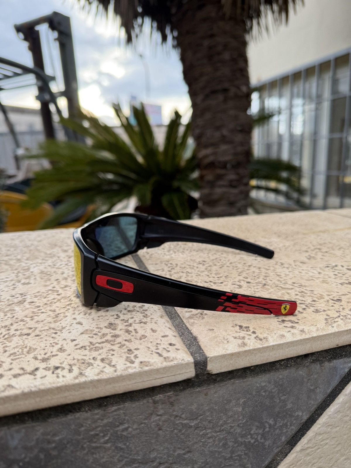 Oakley Oakley Sunglasses Ferrari Fuel Cell OO9096 Black Size ONE SIZE - 3 Thumbnail