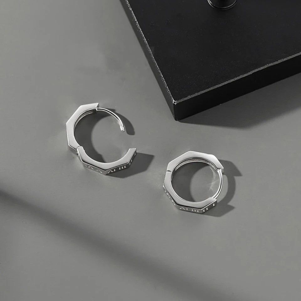 Jewelry × Vintage Korean Roman Numerals Stud Earrings Size ONE SIZE - 3 Thumbnail
