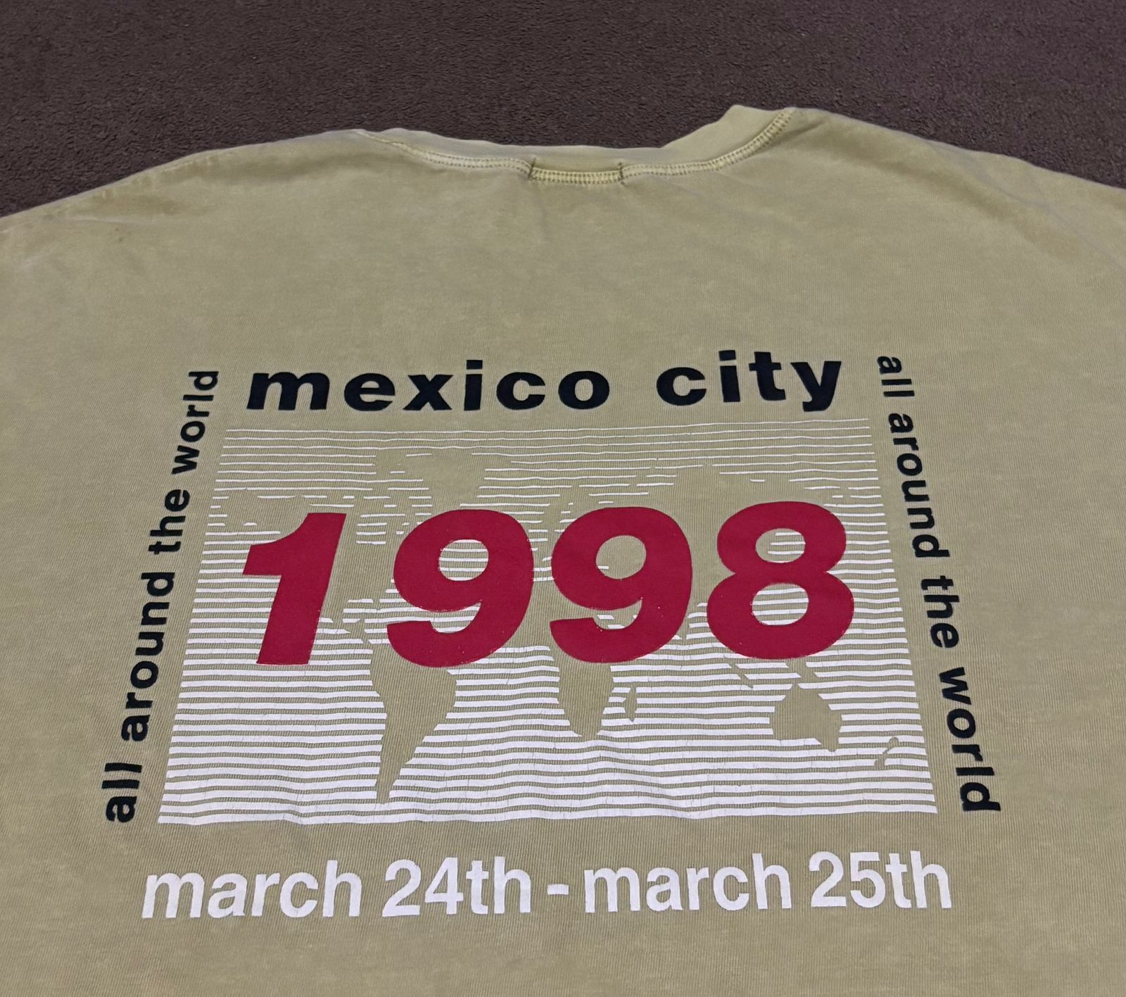Band Tees Vtg Oasis Tour 1998 Shirt,Radiohead,Blur Size US XL / EU 56 / 4 - 5 Thumbnail