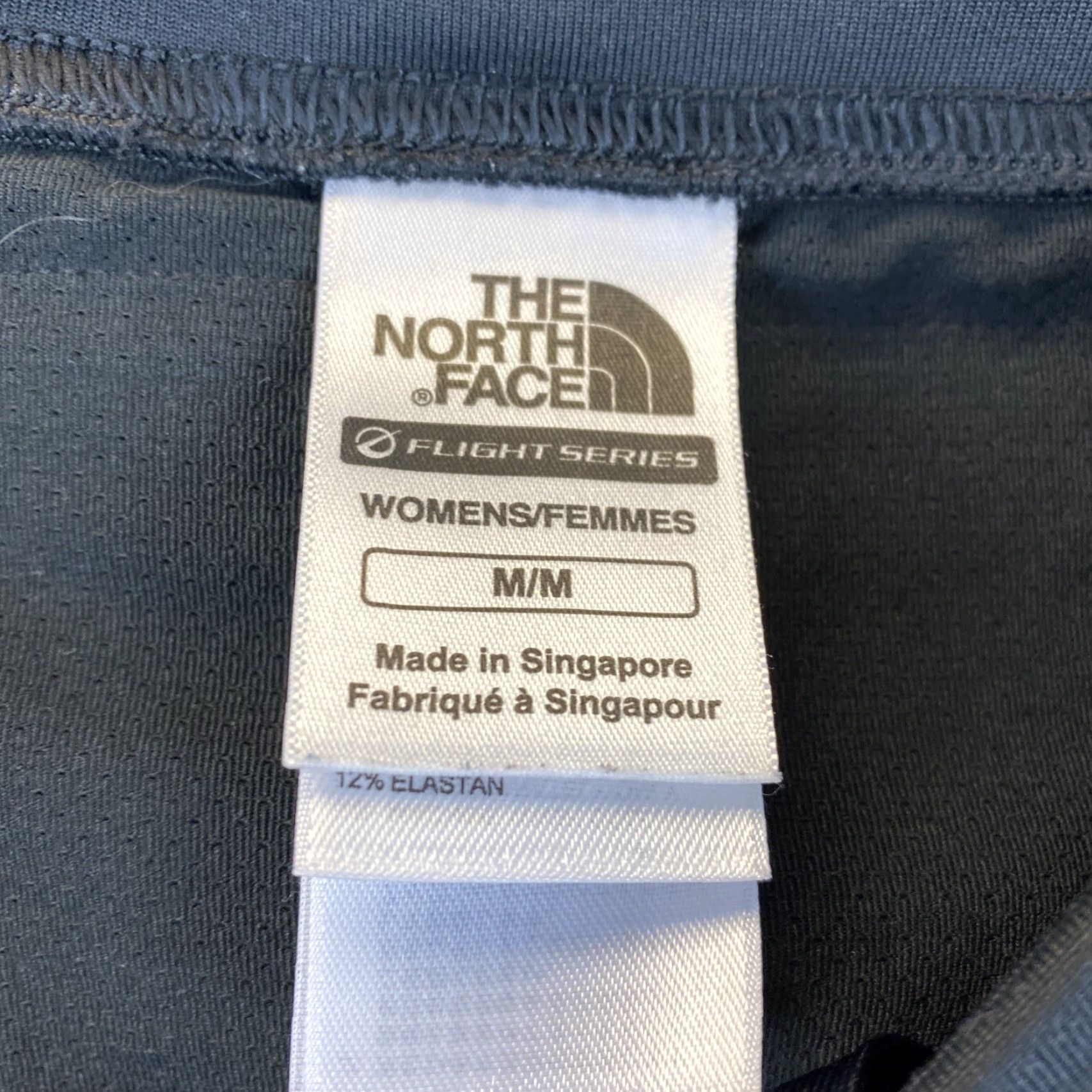 The North Face VINTAGE The North Face Women's Cropped Leggings M Black Activewear Sports Fitness 90s Size 32" / US 10 / IT 46 - 4 Thumbnail