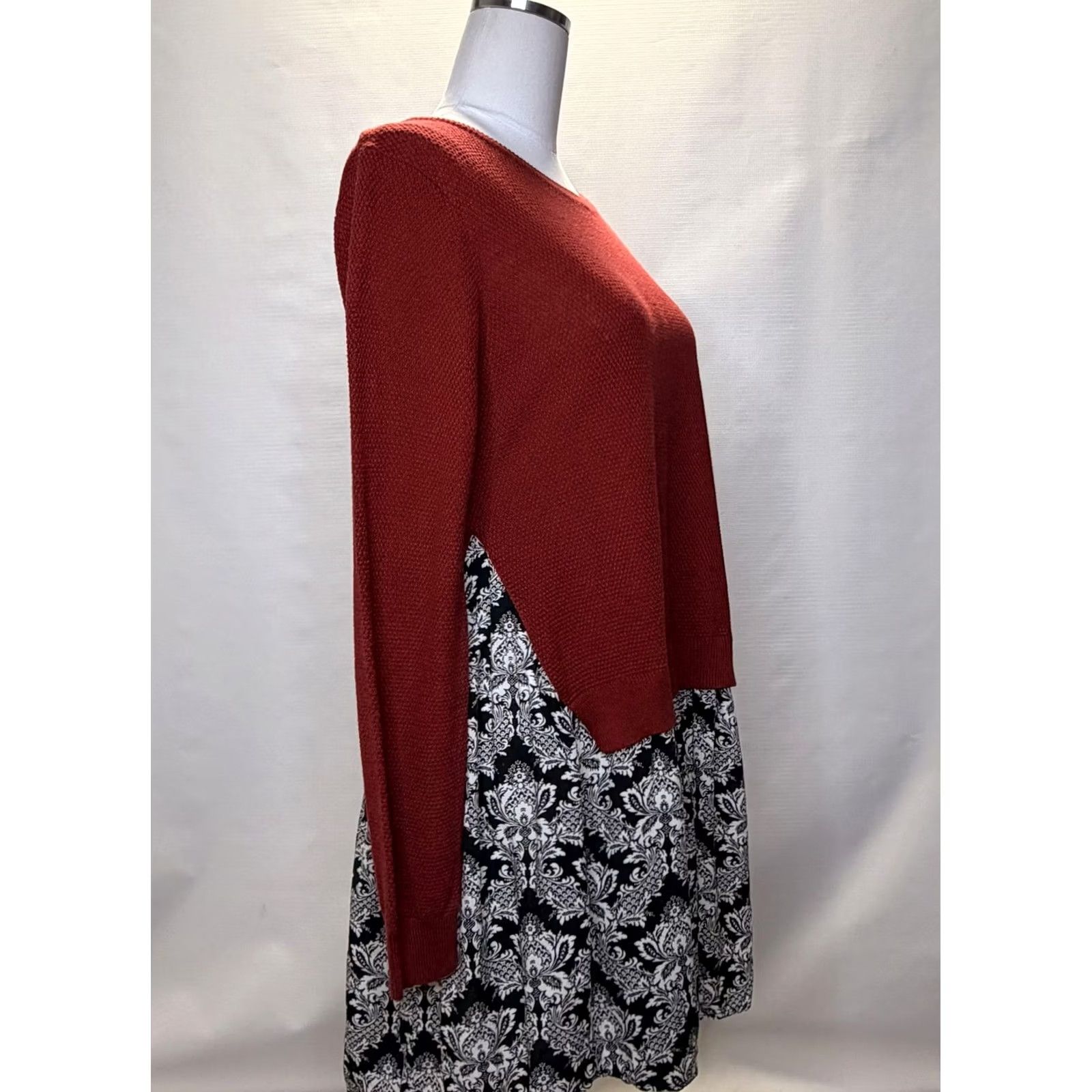 Vintage THML Sweater Dress Womens Large Red Black Floral Knit Long Sleeve Mixed Media Size L / US 10 / IT 46 - 2 Thumbnail