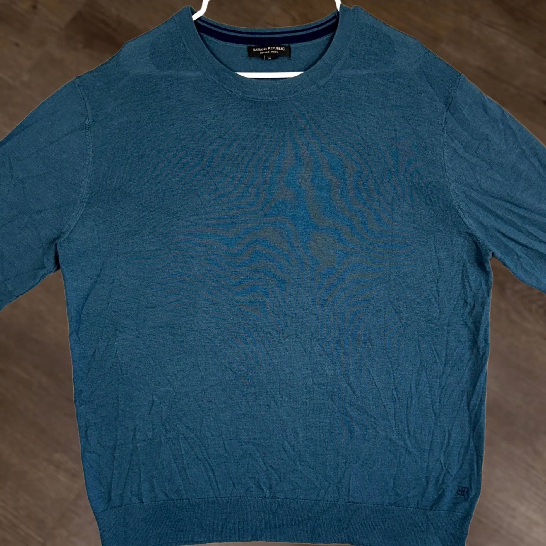 Banana Republic VINTAGE? No. Banana Republic Merino Wool Sweater Crew Neck Mens XL Blue Lightweight Pullover Size US XL / EU 56 / 4 - 1 Thumbnail