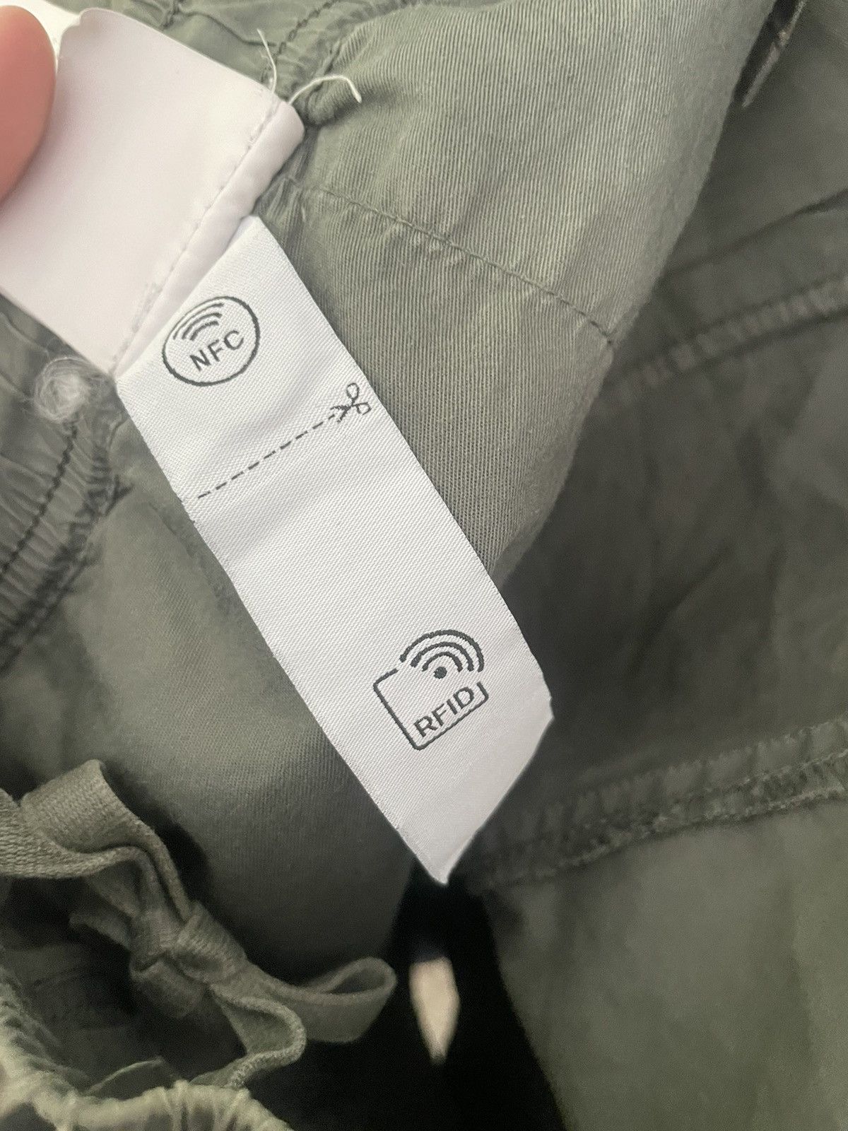Stone Island Stone island cargo shorts Size US 34 / EU 50 - 12 Thumbnail