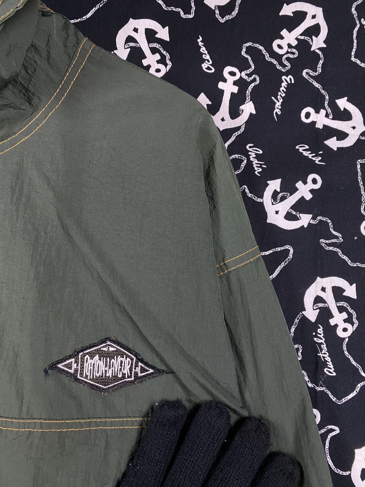 Japanese Brand Vintage PRACT Olive Green Hooded Pullover Jacket Anorak Size US L / EU 52-54 / 3 - 6 Thumbnail