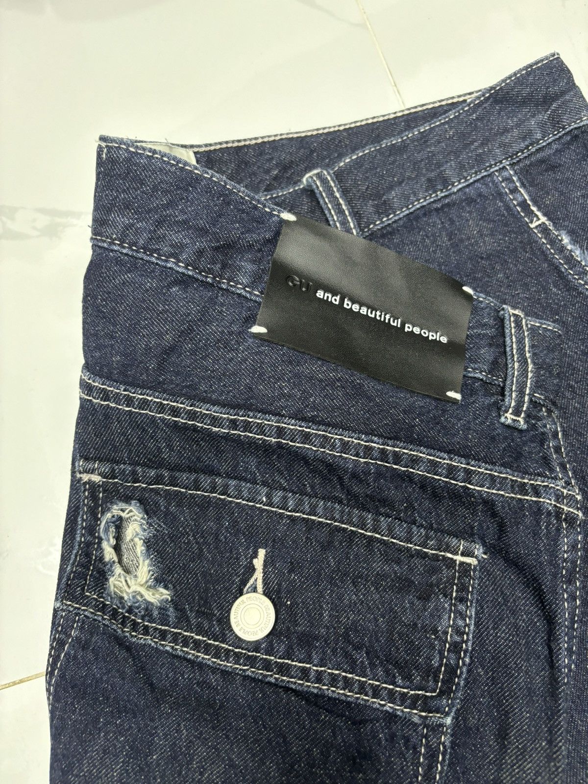 GU × Jun Takahashi Vintage GU and Beautiful People Baggy Denim Distress Jeans Size US 36 / EU 52 - 12 Thumbnail
