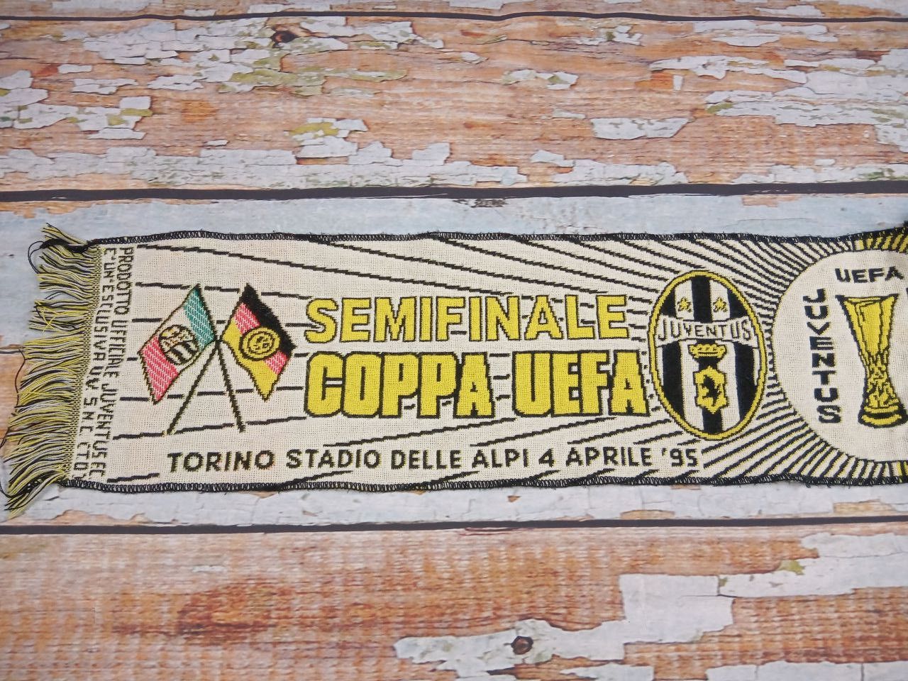 Other soccer scarf borussia dortmund juventus uefa cup 1995 Size ONE SIZE - 2 Thumbnail