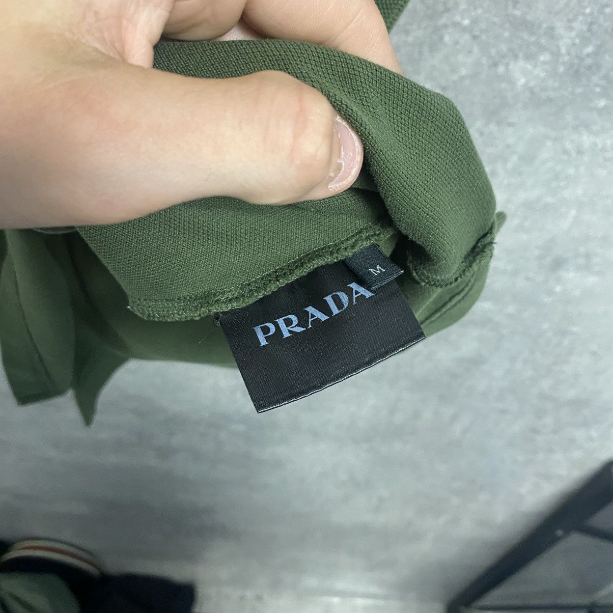 Prada Prada polo Black Tab Luxury Size US M / EU 48-50 / 2 - 6 Thumbnail