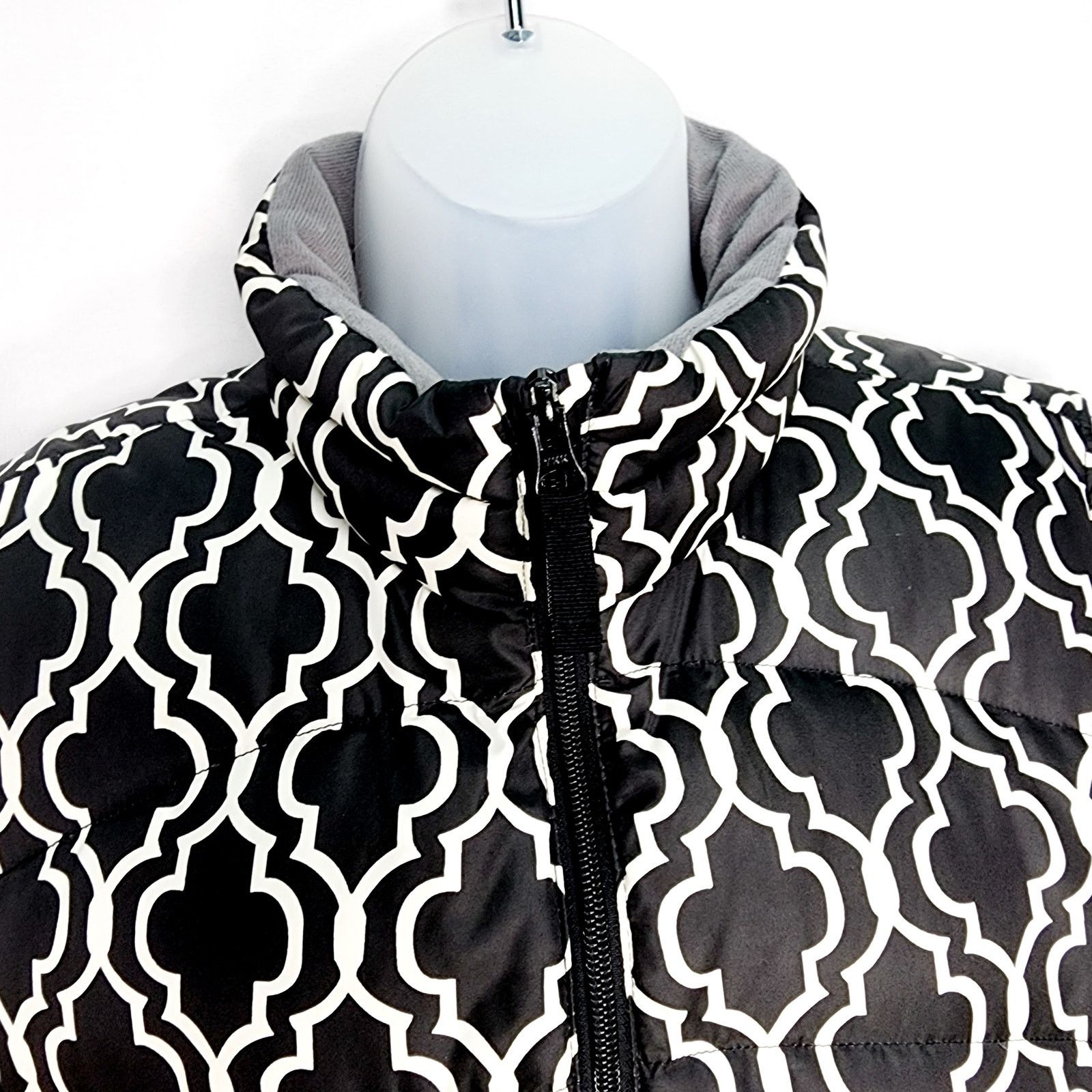 Lands' End Lands End Black & White Down Puffer Vest Zipper Front L Size L / US 10 / IT 46 - 3 Thumbnail