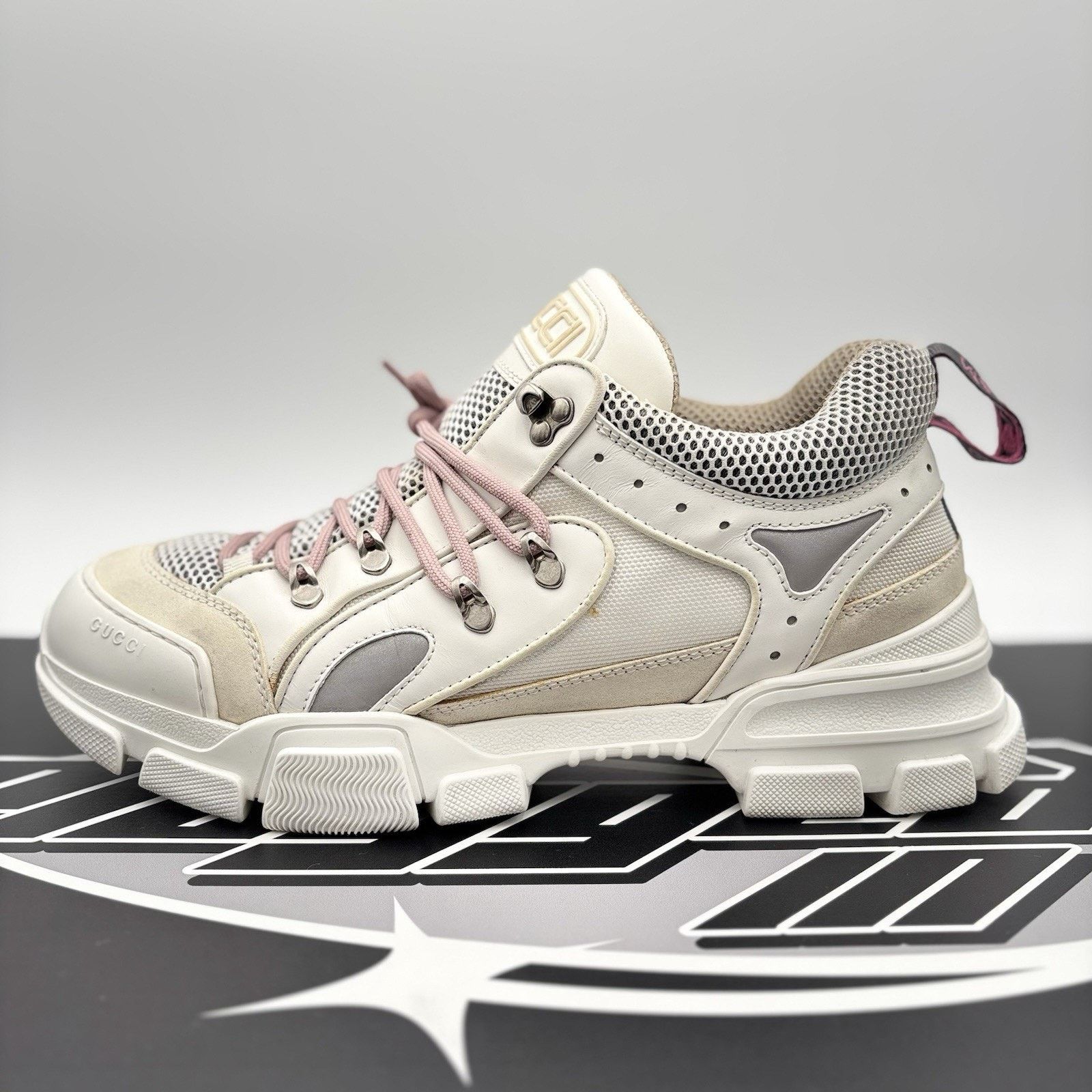 Gucci Gucci Flashtrek SEGA ' White, Beige ' | GREAT CONDITION! Size US 12.5 / EU 45-46 - 11 Thumbnail