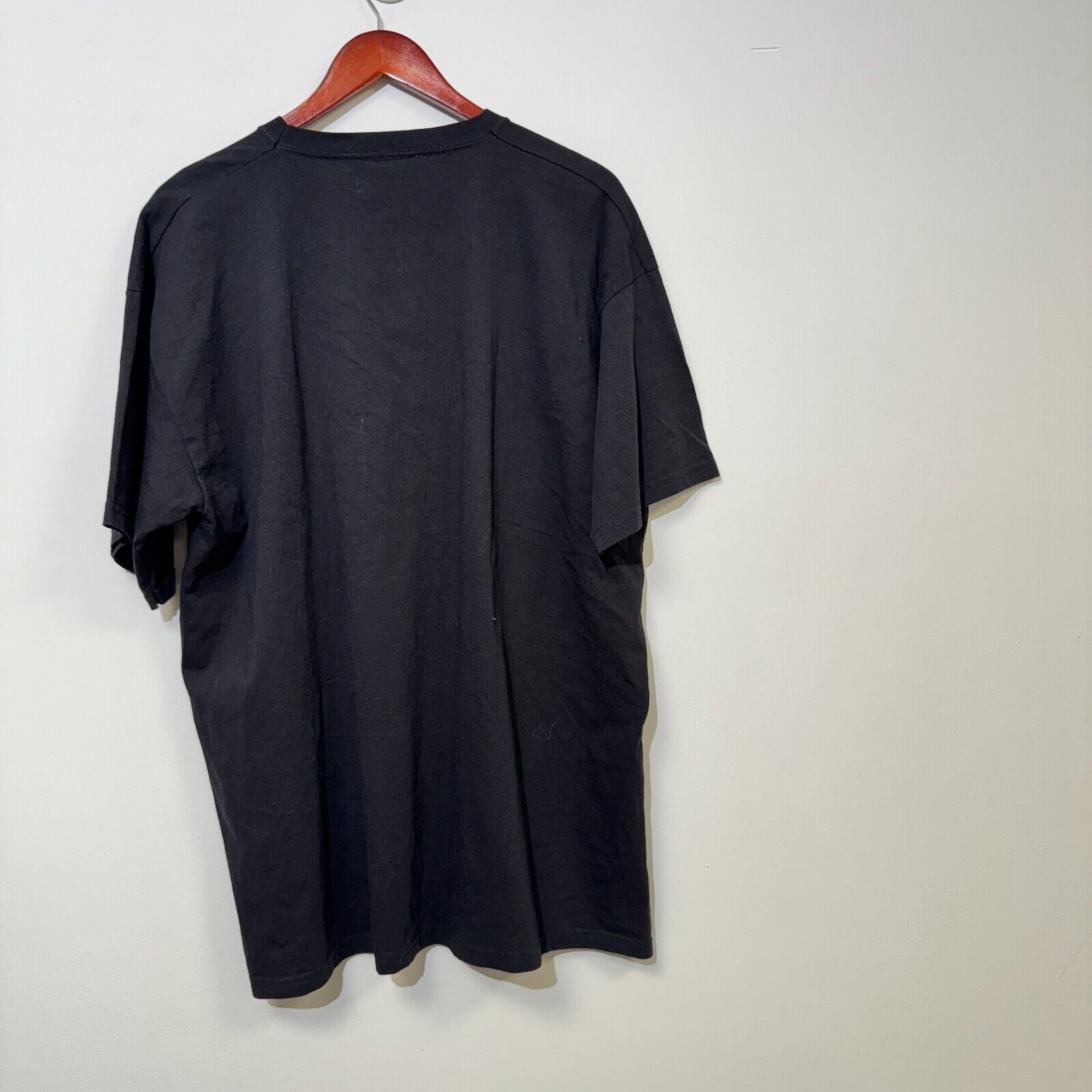 Vintage Vintage Black Cotton T-Shirt Size XL Regular Fit Jpop Kpop Size US XL / EU 56 / 4 - 6 Thumbnail