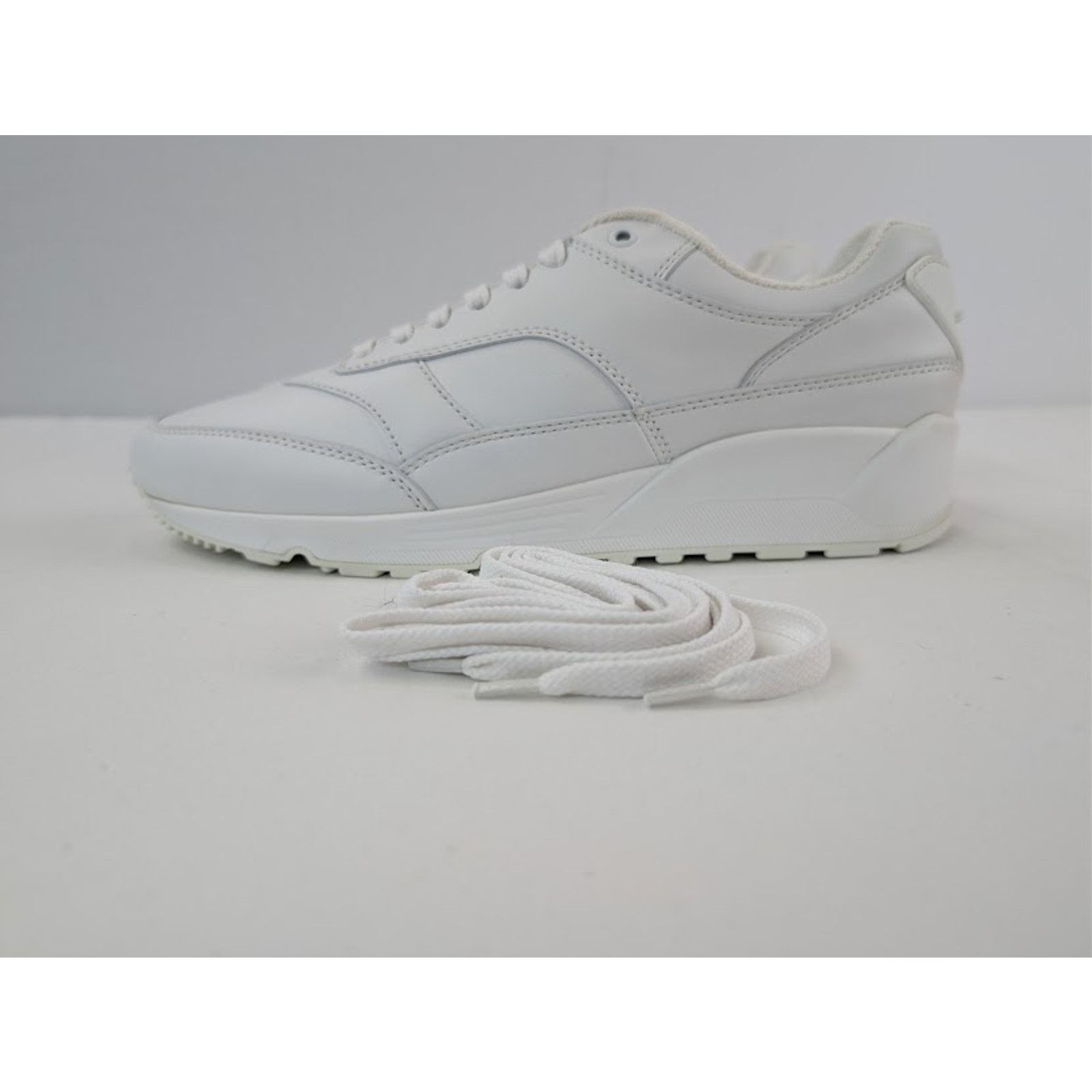 Saint Laurent Paris o1rshd1 Bump Low-Top Sneakers in Blanc Optique / Bianco Size US 10 / EU 43 - 11 Thumbnail
