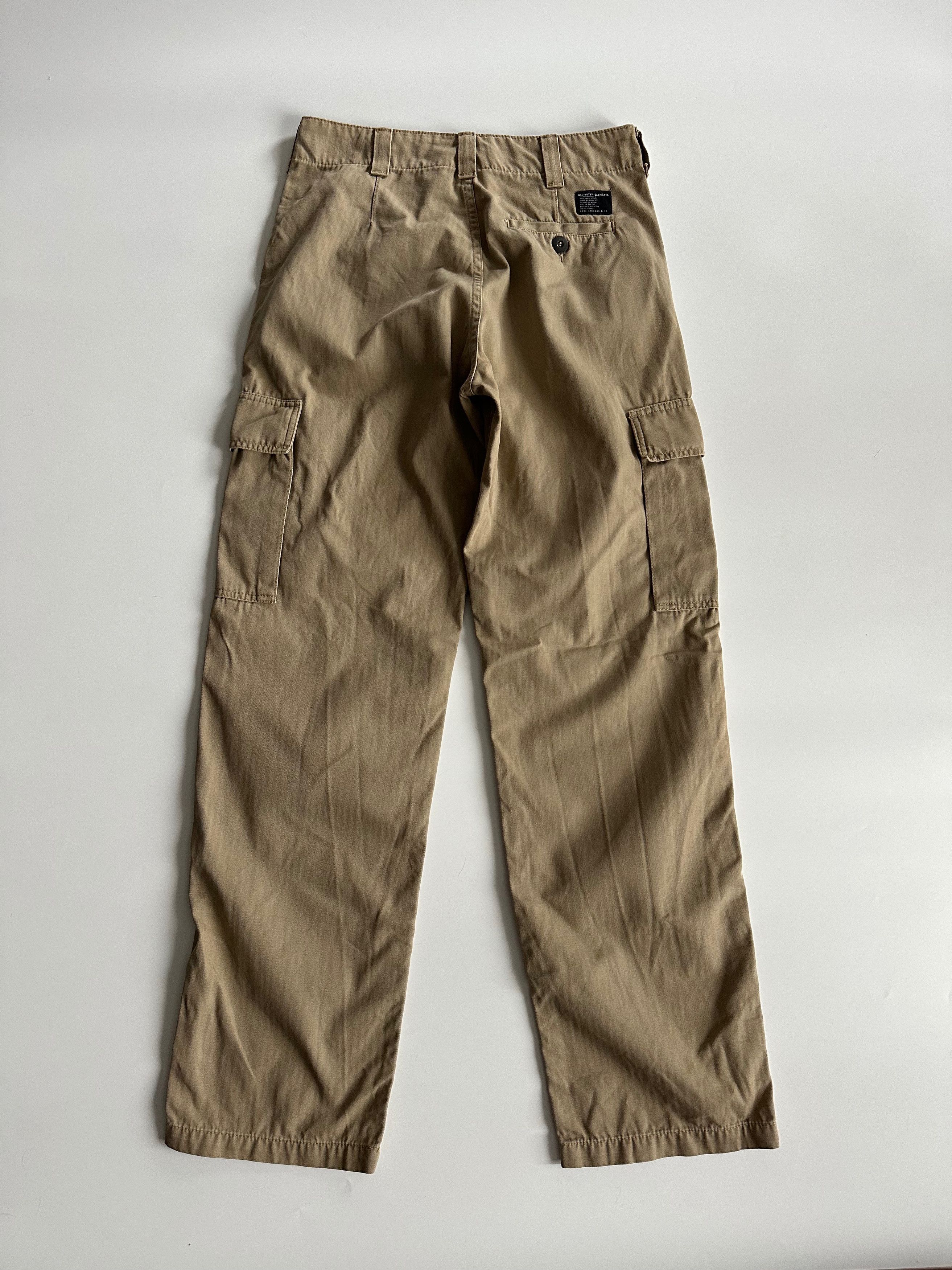 Levi's Vintage Clothing 1999 Levi's All-Duty Garments Cargo Trousers Beige Pants Size US 32 / EU 48 - 7 Thumbnail