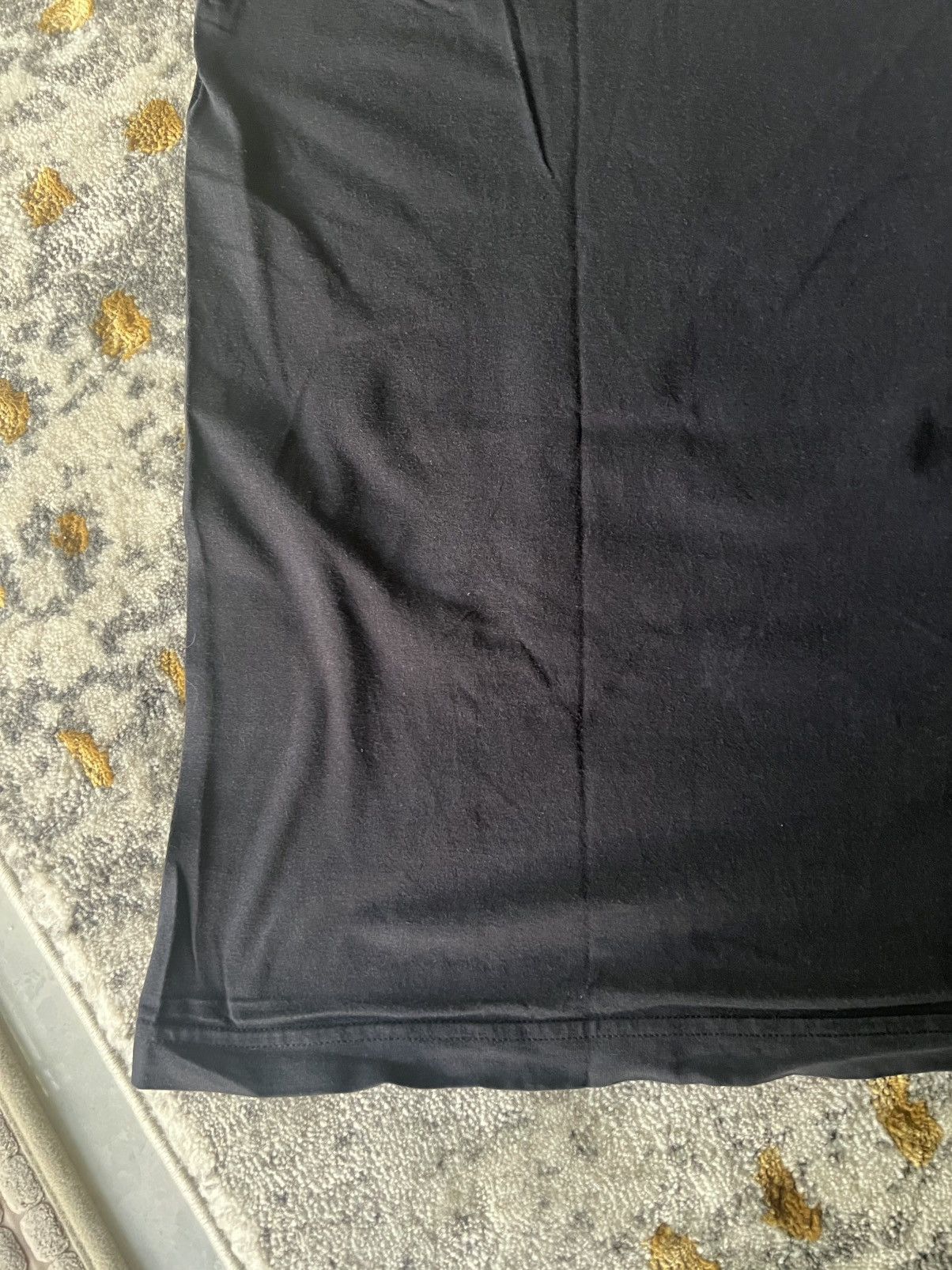 Band Tees Massive Attack Collected 2006 Tour Shirt Size US L / EU 52-54 / 3 - 14 Thumbnail