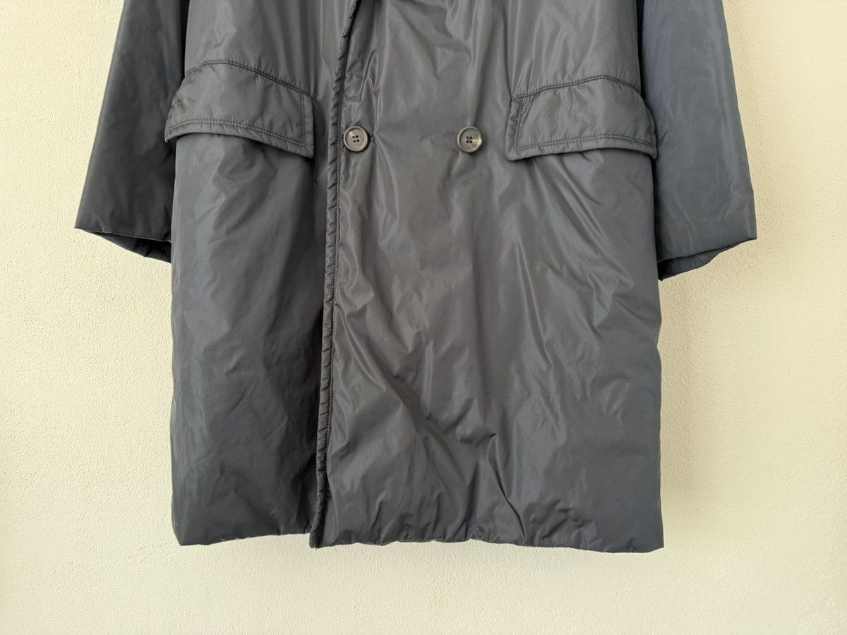 Prada Nylon Double-Breasted Padded Coat in Black Size US M / EU 48-50 / 2 - 4 Thumbnail