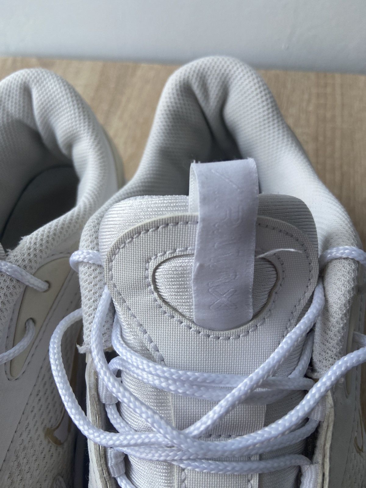 Nike Nike AirMax Size US 9 / EU 42 - 9 Thumbnail