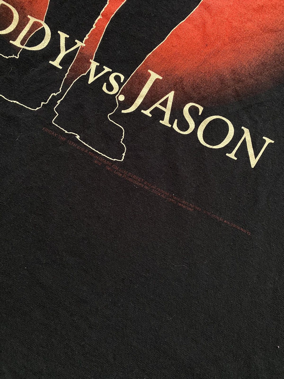 Vintage Vintage 2004 Freddy vs Jason horror movie T-shirt Size US XL / EU 56 / 4 - 7 Thumbnail