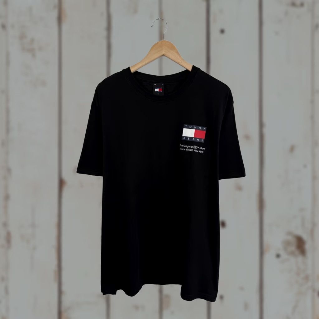 Tommy Hilfiger Tommy Hilfiger New York T-Shirt Mens XL/XXXL Black Retro Y2K 3XL Size 3XL Shirt Classic Modern Fit XXL/XXXL Size US XXL / EU 58 / 5 - 1 Thumbnail