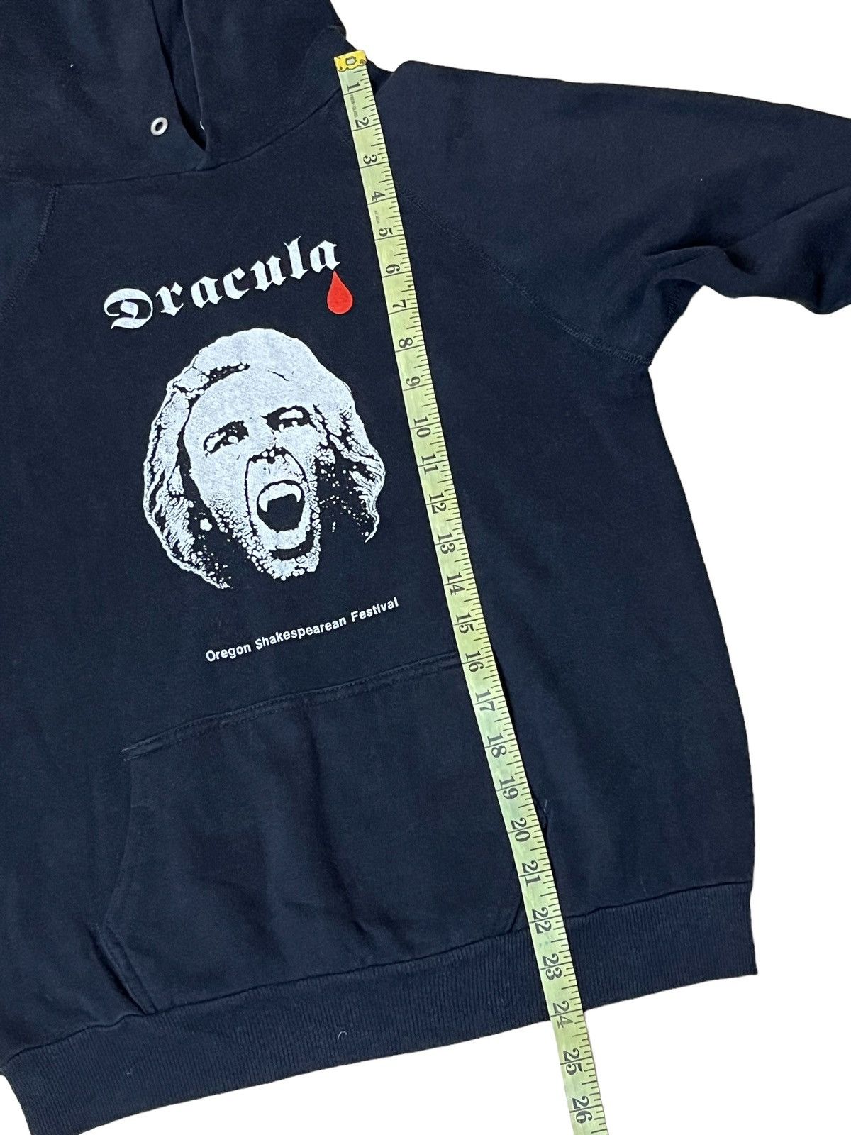 Vintage VINTAGE 80s “DRACULA” OREGON SHAKESPEAREAN FESTIVAL HOODIES Size US S / EU 44-46 / 1 - 9 Thumbnail