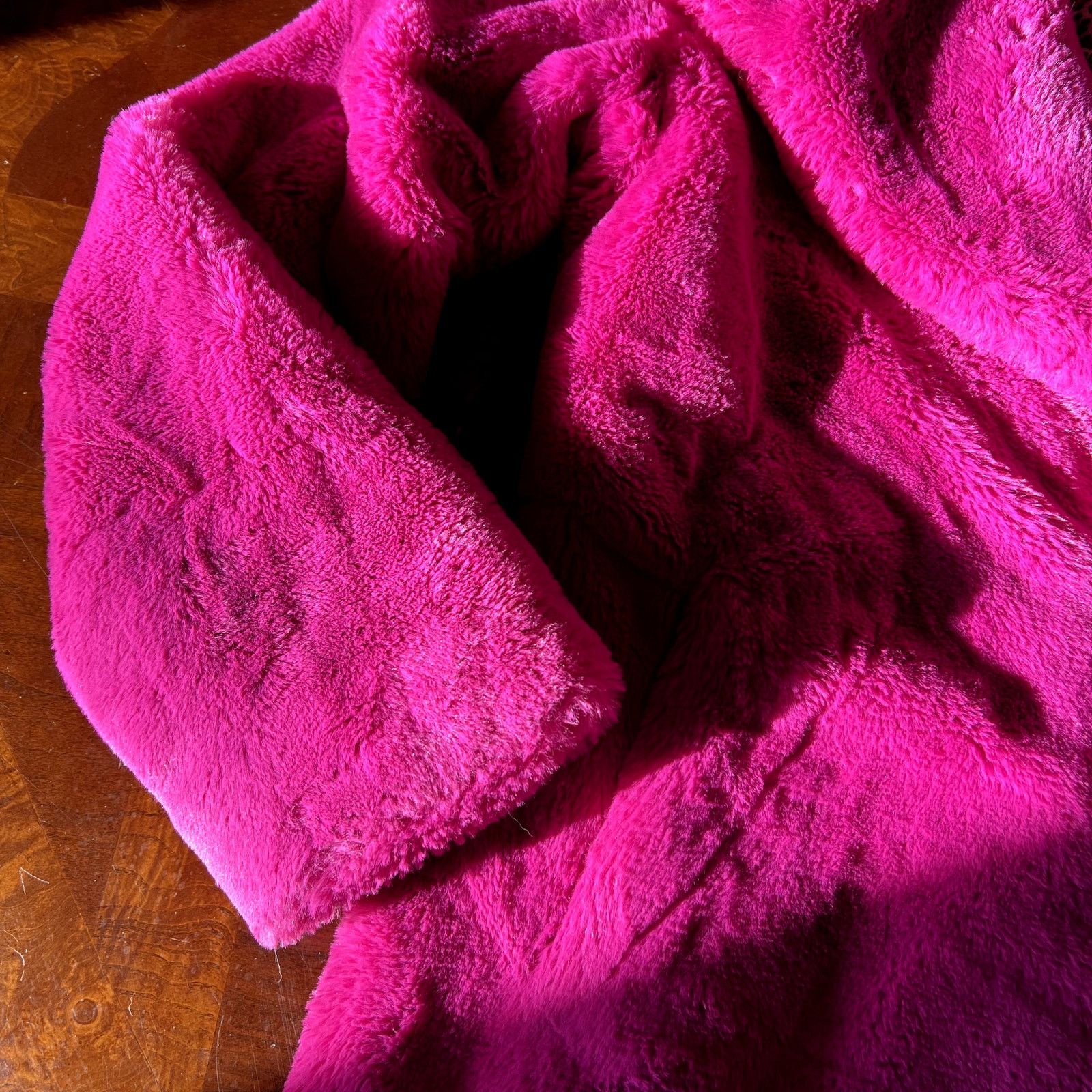 Jessica Simpson Hot Pink Furry Jacket Size M / US 6-8 / IT 42-44 - 4 Thumbnail