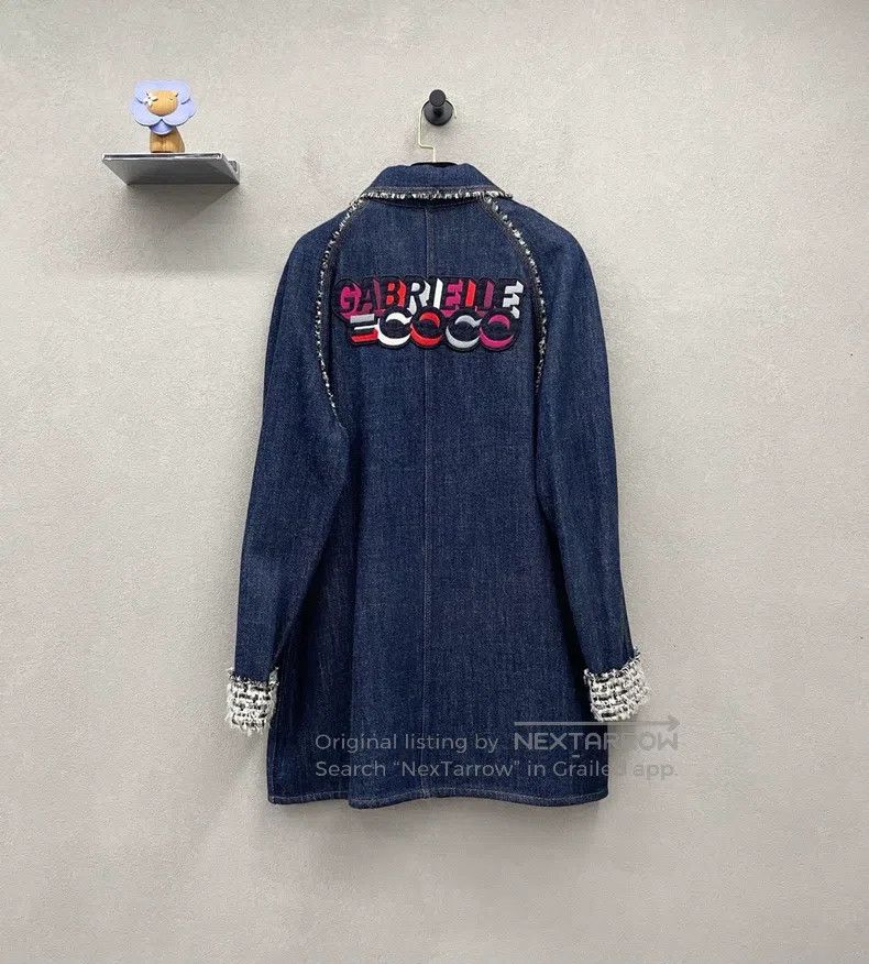 Chanel Chanel Solid colour single-breasted long-sleeved jacket Size XS / US 0-2 / IT 36-38 - 2 Thumbnail