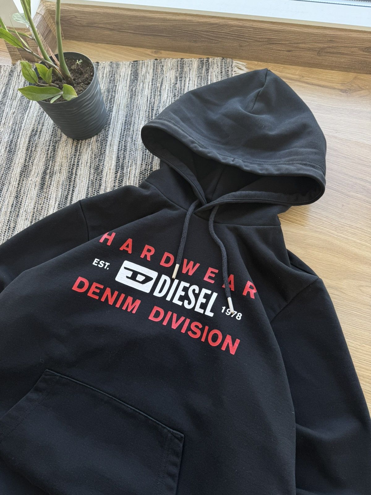 Diesel × Vintage Vintage Diesel Big logo Y2K Black Hoodie Size US M / EU 48-50 / 2 - 3 Thumbnail