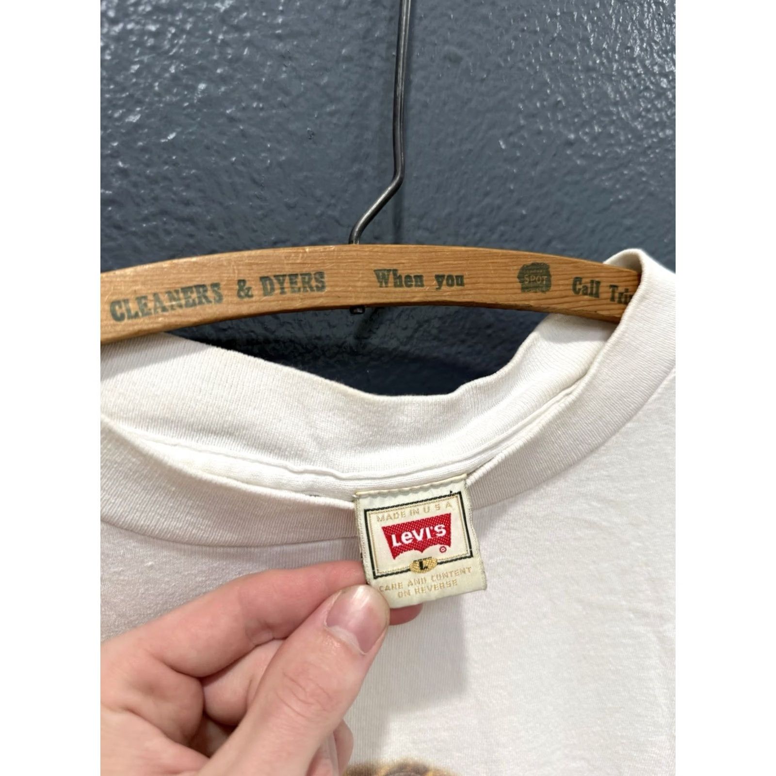 Levi's VINTAGE Levi's Levi's Strauss White Cotton Tee Shirt L Men 90s US Made Shirt Boys? Size US L / EU 52-54 / 3 - 2 Thumbnail
