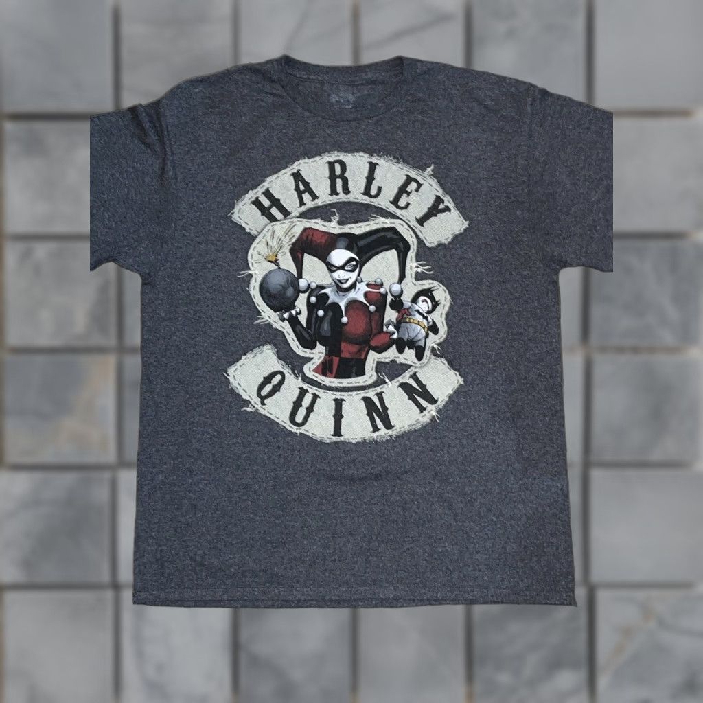 DC Comics VINTAGE DC Comics Harley Quinn T Shirt Grey Large Mens L Size US L / EU 52-54 / 3 - 1 Thumbnail