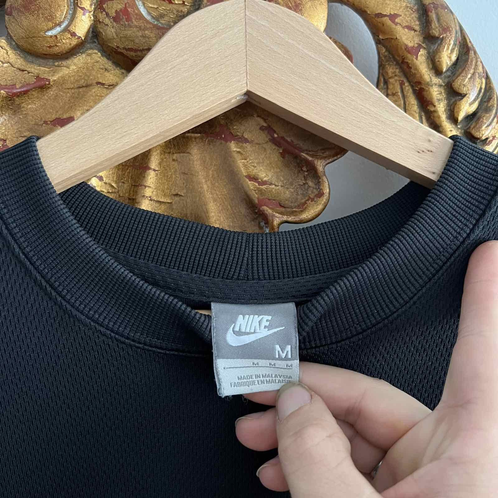 Nike Center Logo T Shirt Tee Vintage Sz M