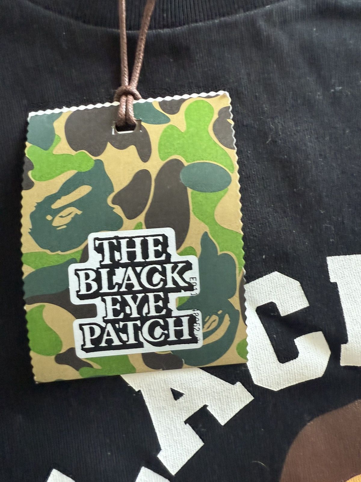 Bape Bape black eye patch college tee Size US XXL / EU 58 / 5 - 5 Thumbnail