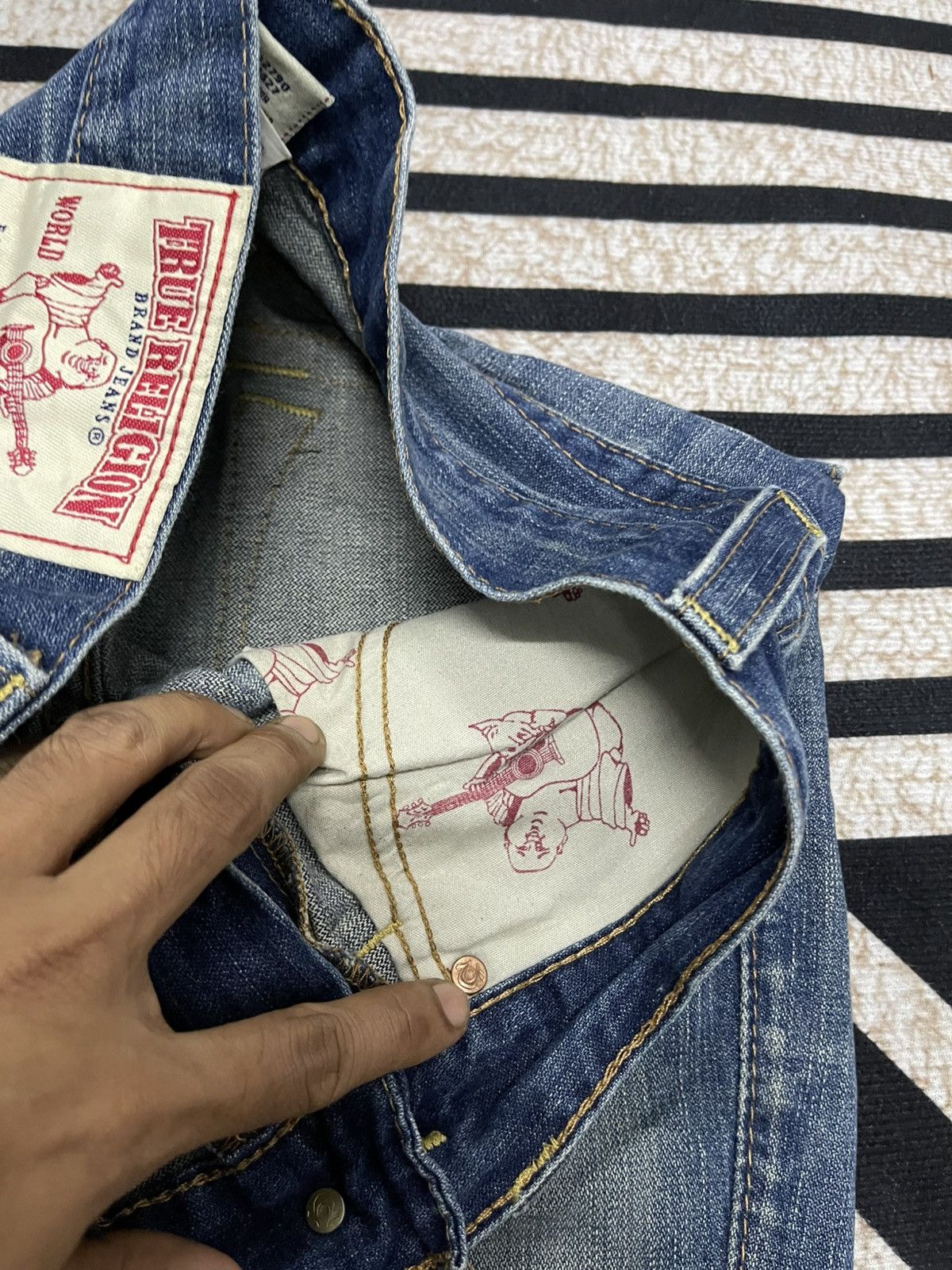 True Religion 90s TRUE RELIGION FLARE DENIM JEANS Size US 30 / EU 46 - 8 Thumbnail