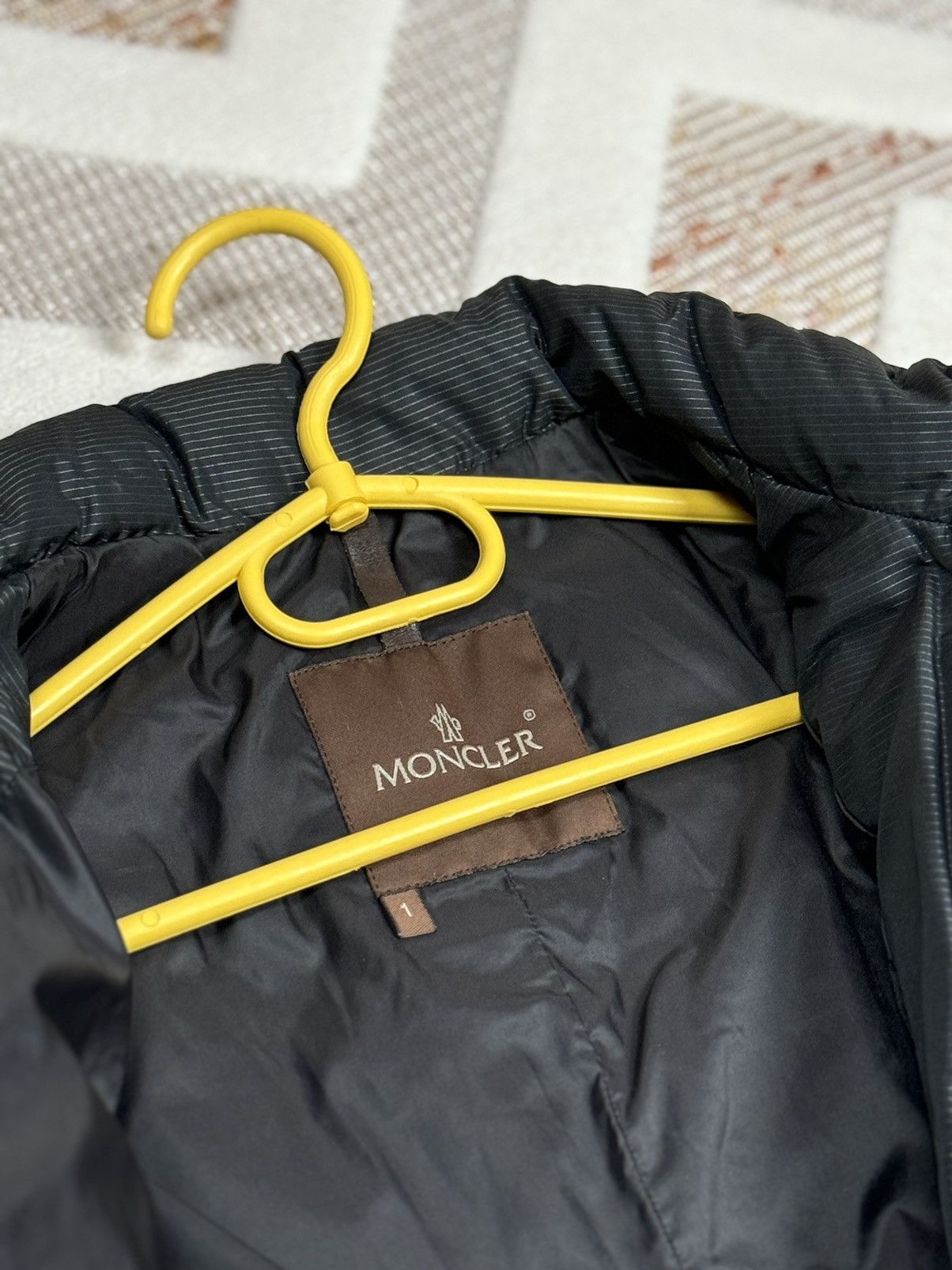 Moncler Moncler Rare Vintage Down Jacket Puffer Woman Size S - M Size S / US 4 / IT 40 - 5 Thumbnail