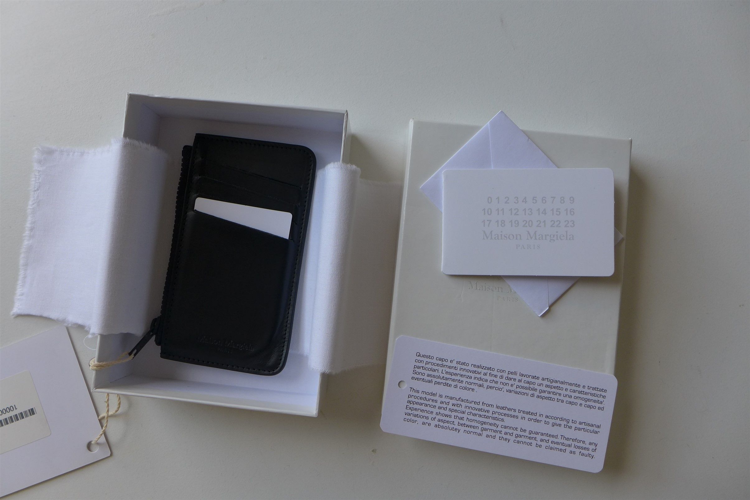 Maison Margiela Margiela Rectangular Zip Wallet - Black Calf Leather Size ONE SIZE - 8 Thumbnail