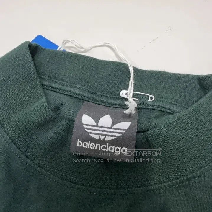 Balenciaga Balenciaga x Adidas Oversized Crew Neck Tee. Size US M / EU 48-50 / 2 - 5 Thumbnail