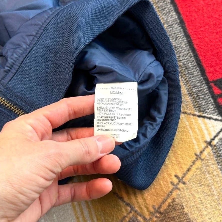 Under Armour Under Armour Project Rock Navy Veterans Day Respect Freedom Jacket Mens M Blue Bomber Jacket Zip Regular Coat Size US M / EU 48-50 / 2 - 6 Thumbnail