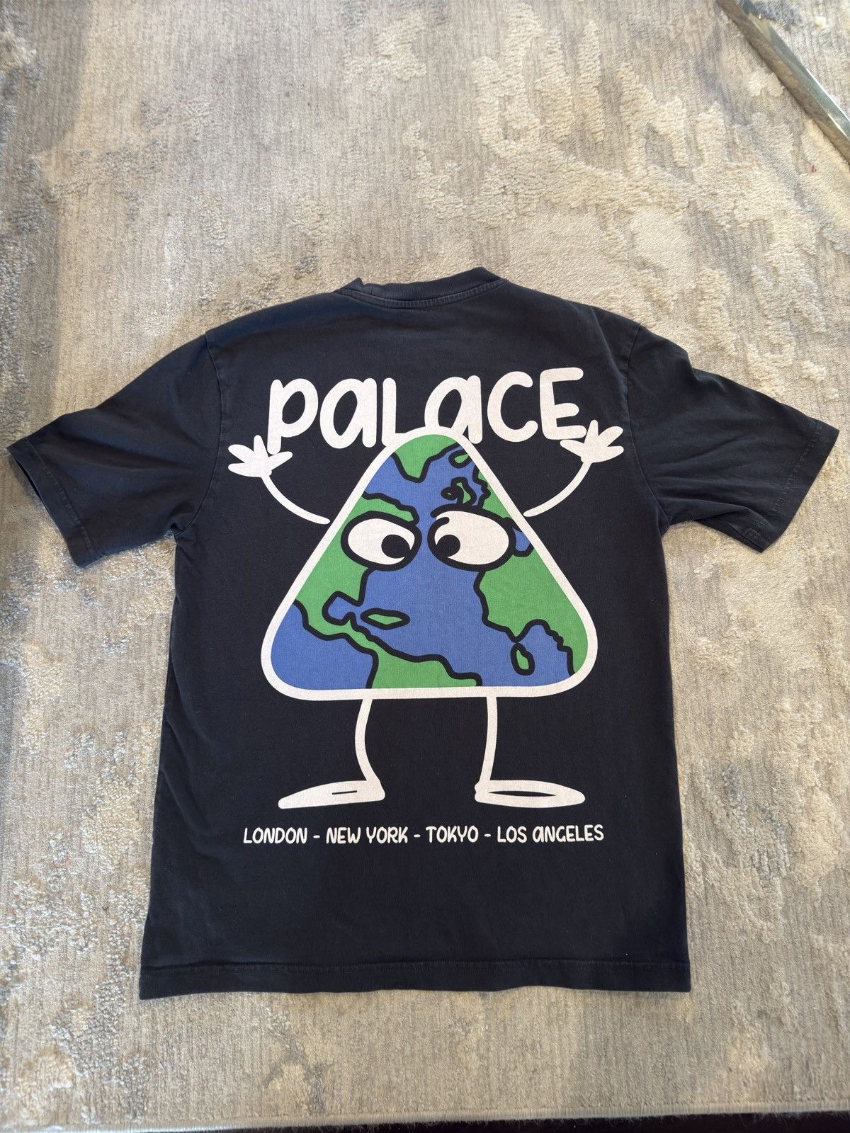 Palace Palace Globlerone T-Shirt Tee Black Size US M / EU 48-50 / 2 - 1 Thumbnail
