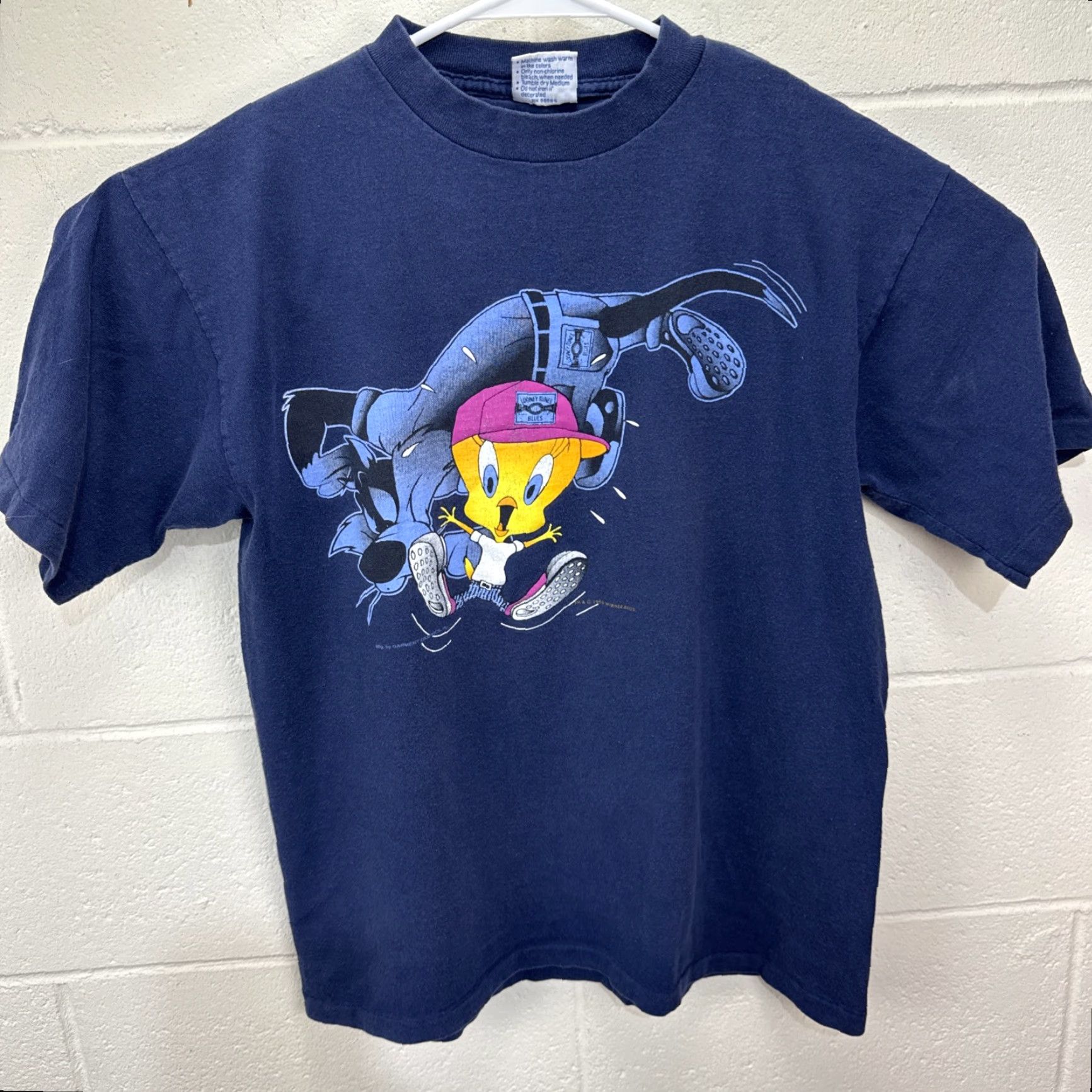 Vintage VINTAGE Looney Tunes Sylvester Tweety Baseball Cartoon T-Shirt Men Large Blue 90s Cartoon Bird Animals Size US L / EU 52-54 / 3 - 2 Thumbnail