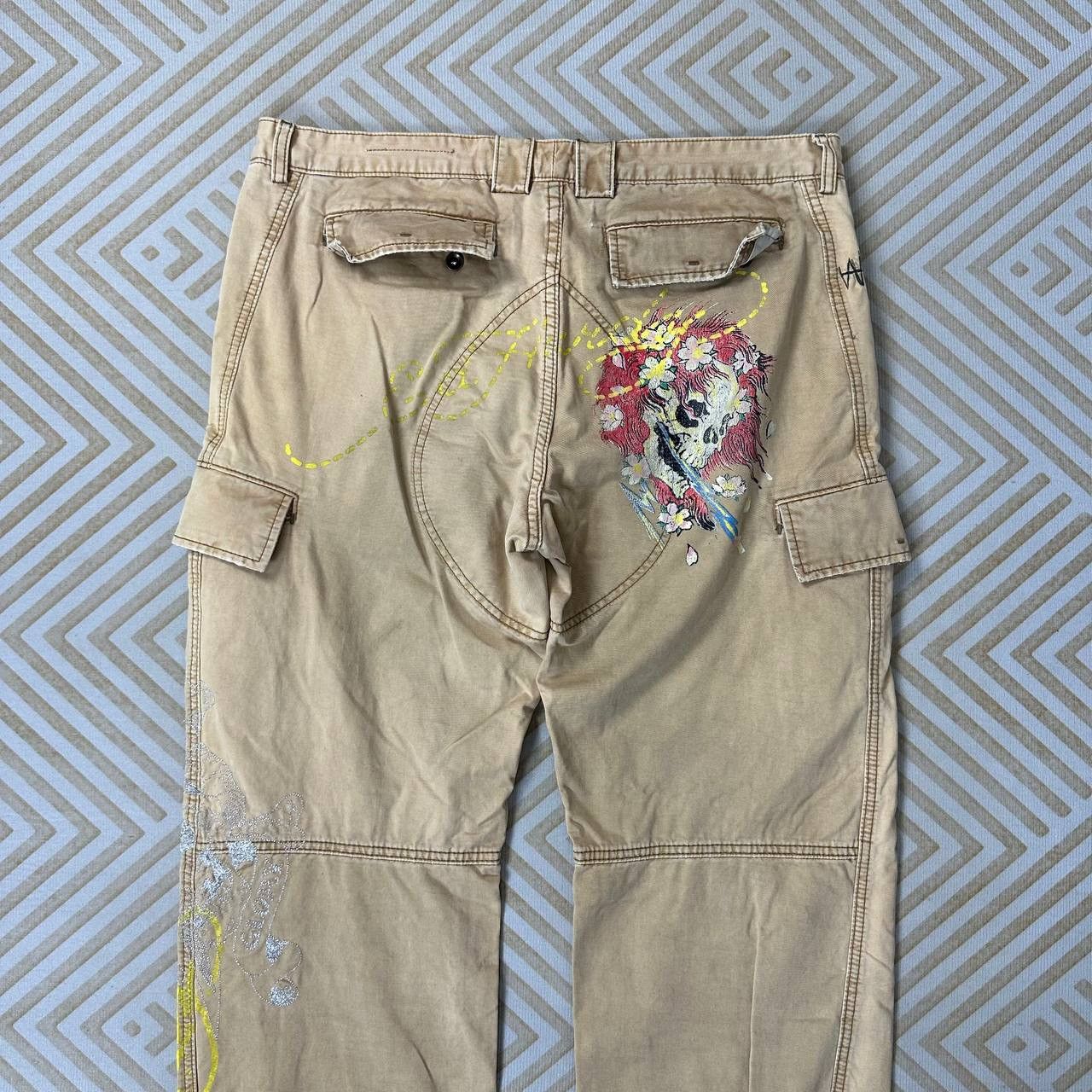 Ed Hardy × Japanese Brand Ed Hardy 6 pocket Cargo Outdoor (waist 36-37) Size US 37 - 10 Thumbnail