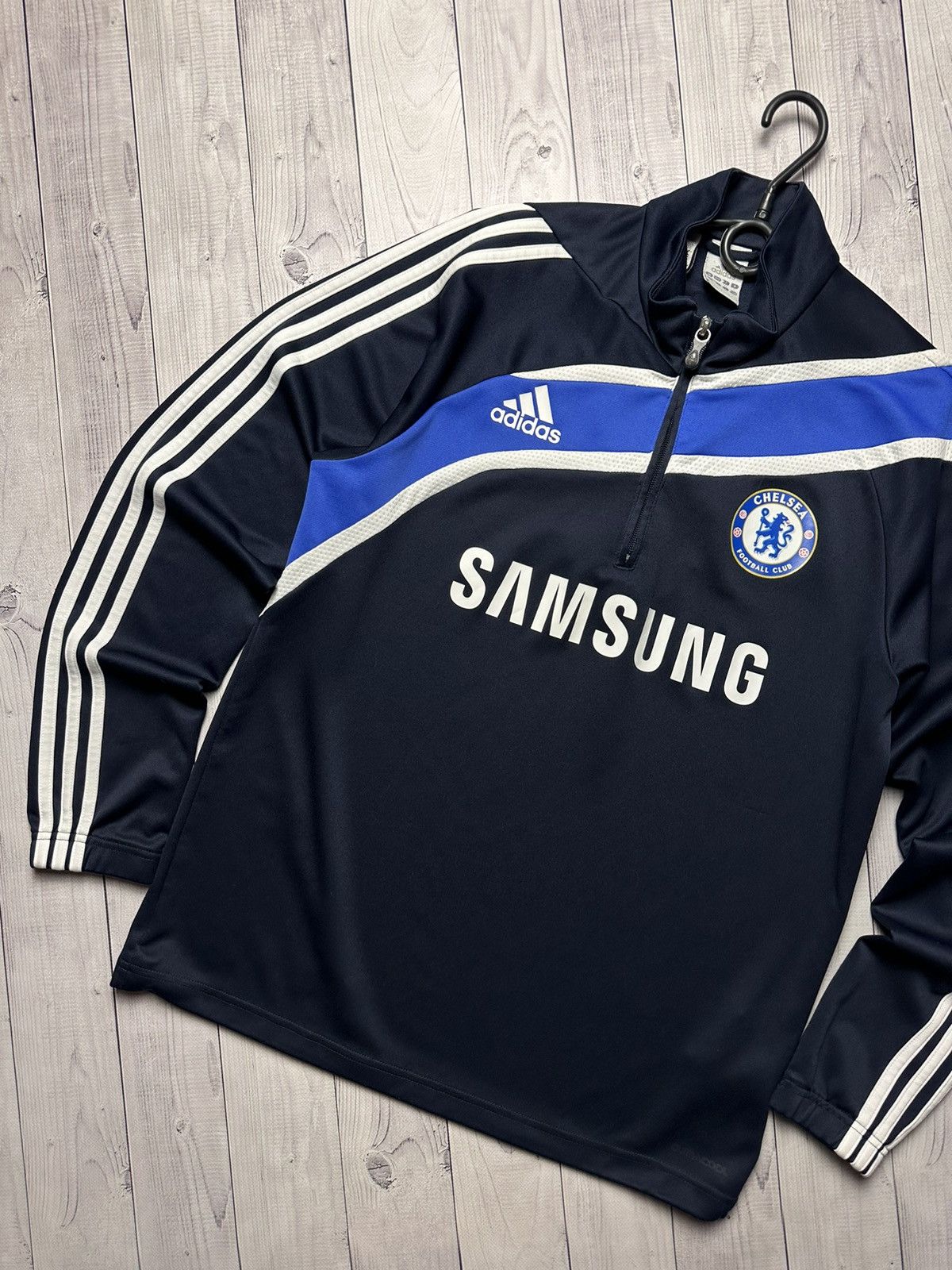 Adidas Vintage adidas Chelsea soccer sweatshirt size L Samsung Size US L / EU 52-54 / 3 - 2 Thumbnail
