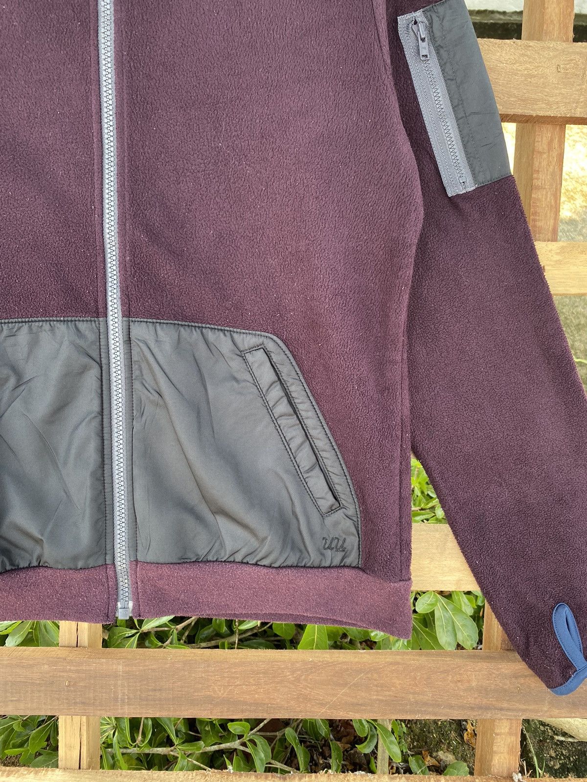 Japanese Brand × Undercover × Uniqlo Uniqlo X Undercover Fleece Jacket Size S / US 4 / IT 40 - 2 Thumbnail