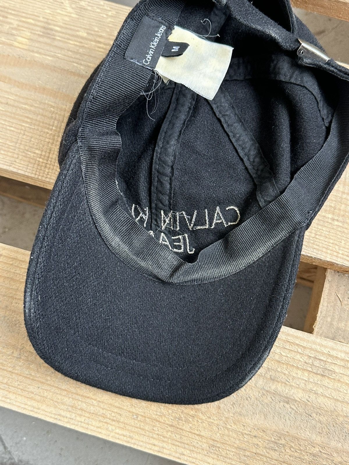 Calvin Klein Vintage Calvin Klein Black Wool Cap Size ONE SIZE - 7 Thumbnail