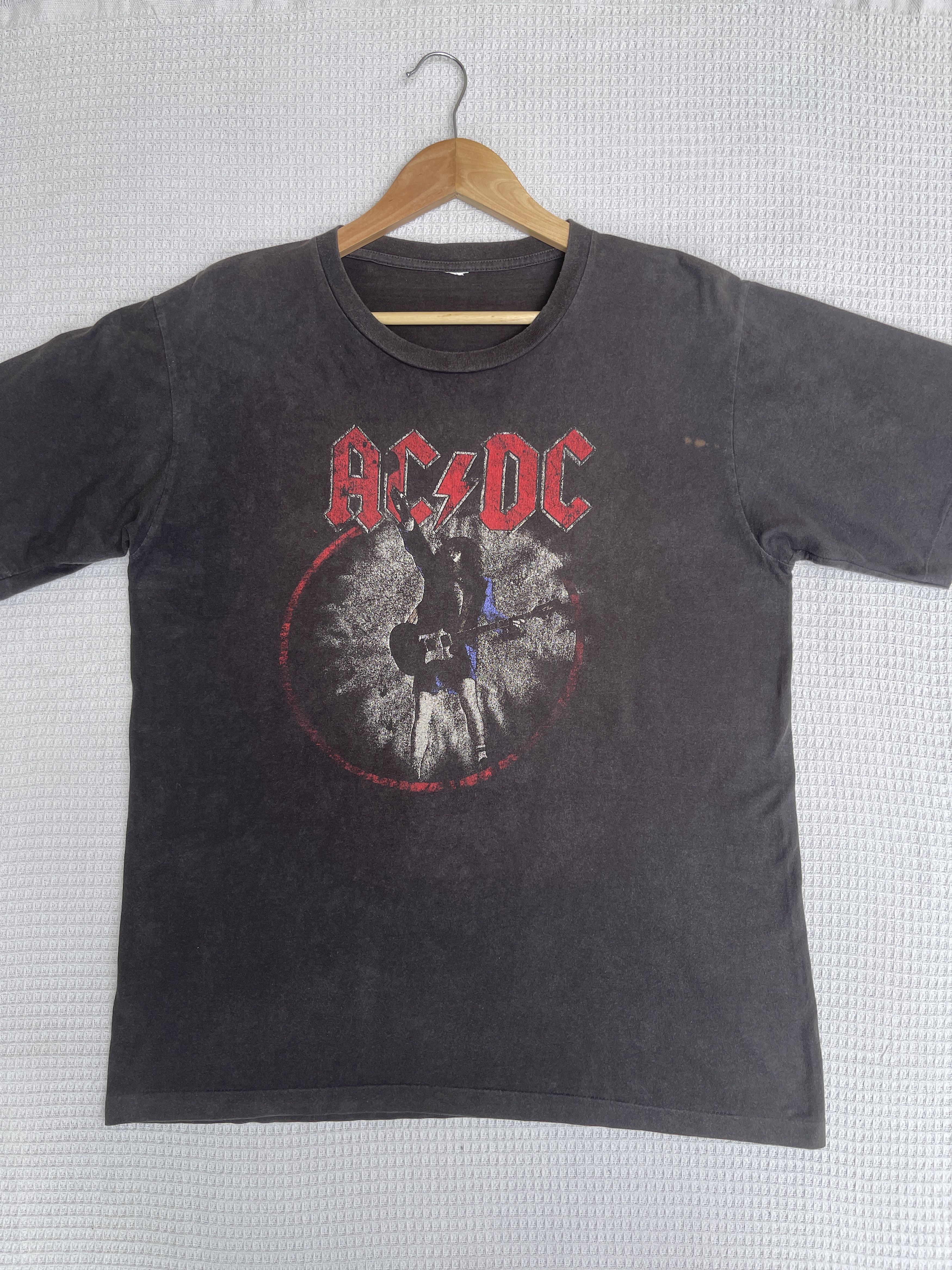 Band Tees Last Drop🔥Rare🔥Vintage Band ACDC World Tour Faded T-Shirt Size US L / EU 52-54 / 3 - 11 Thumbnail