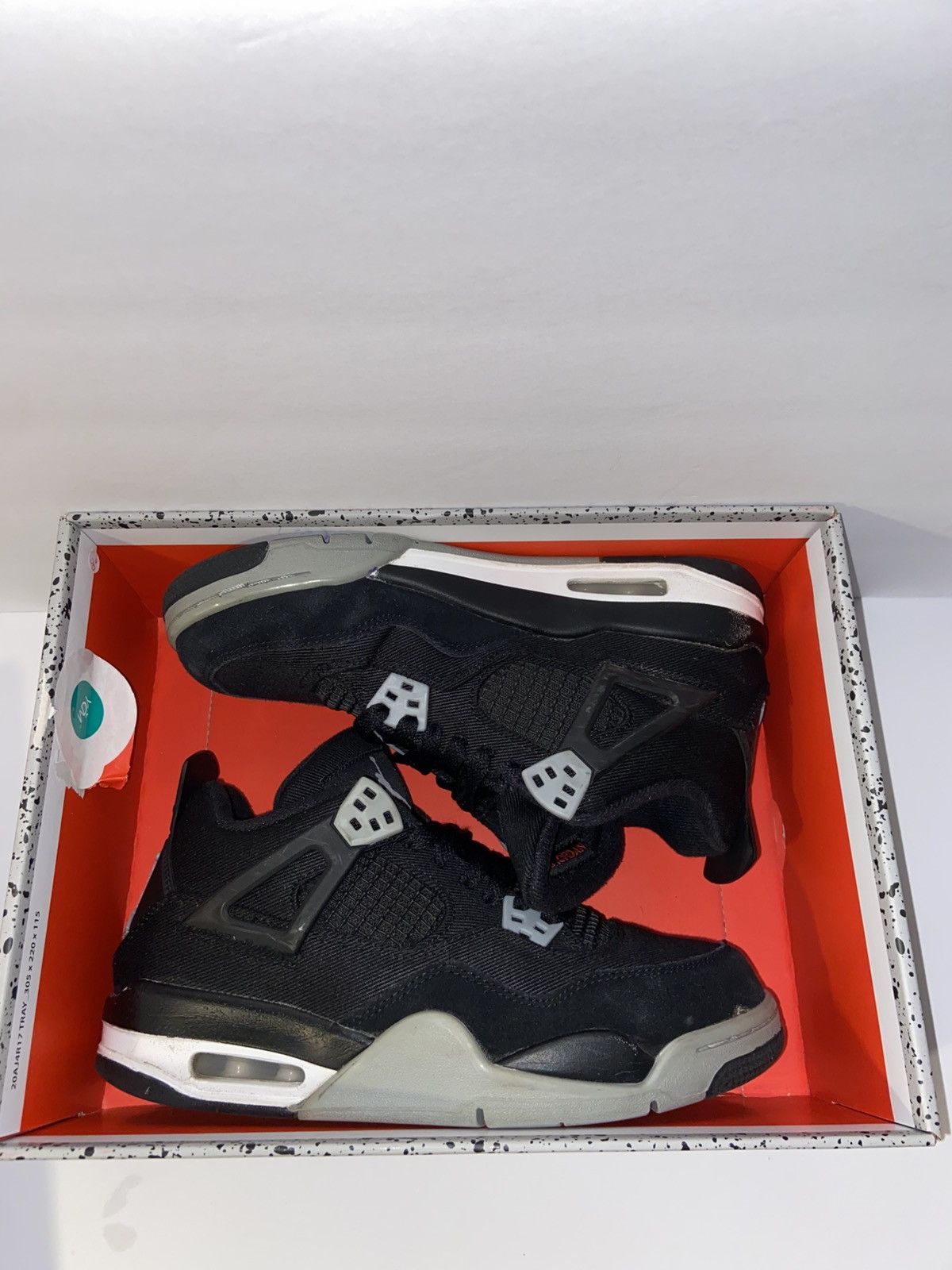 Jordan Brand Jordan 4 Retro Black Canvas (GS) US 6.5Y Used Size US 6.5 / EU 39-40 - 9 Thumbnail