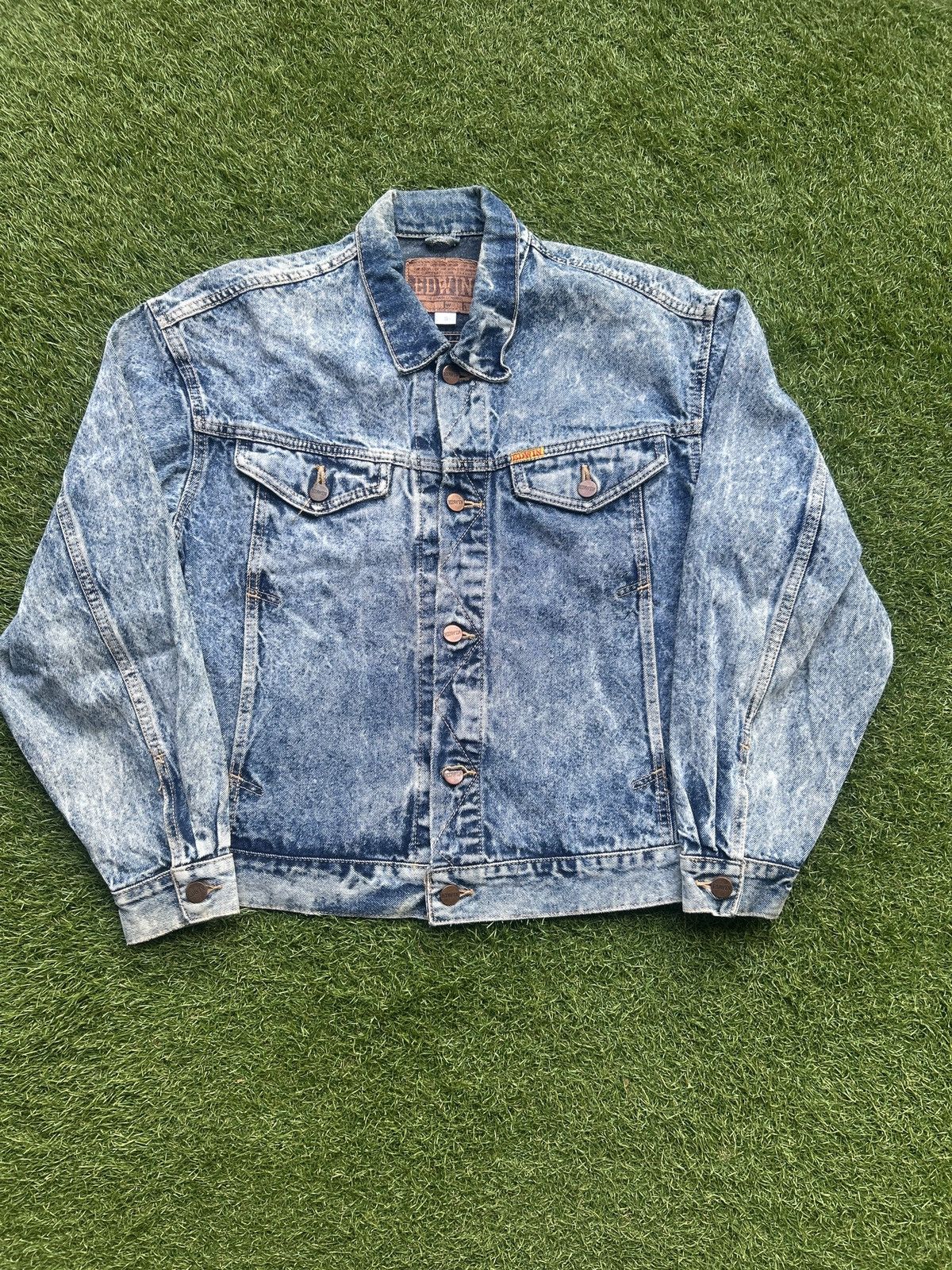 Edwin Vintage Edwin Japan Acid Wash Denim Trucker Jacket Size US S / EU 44-46 / 1 - 1 Thumbnail